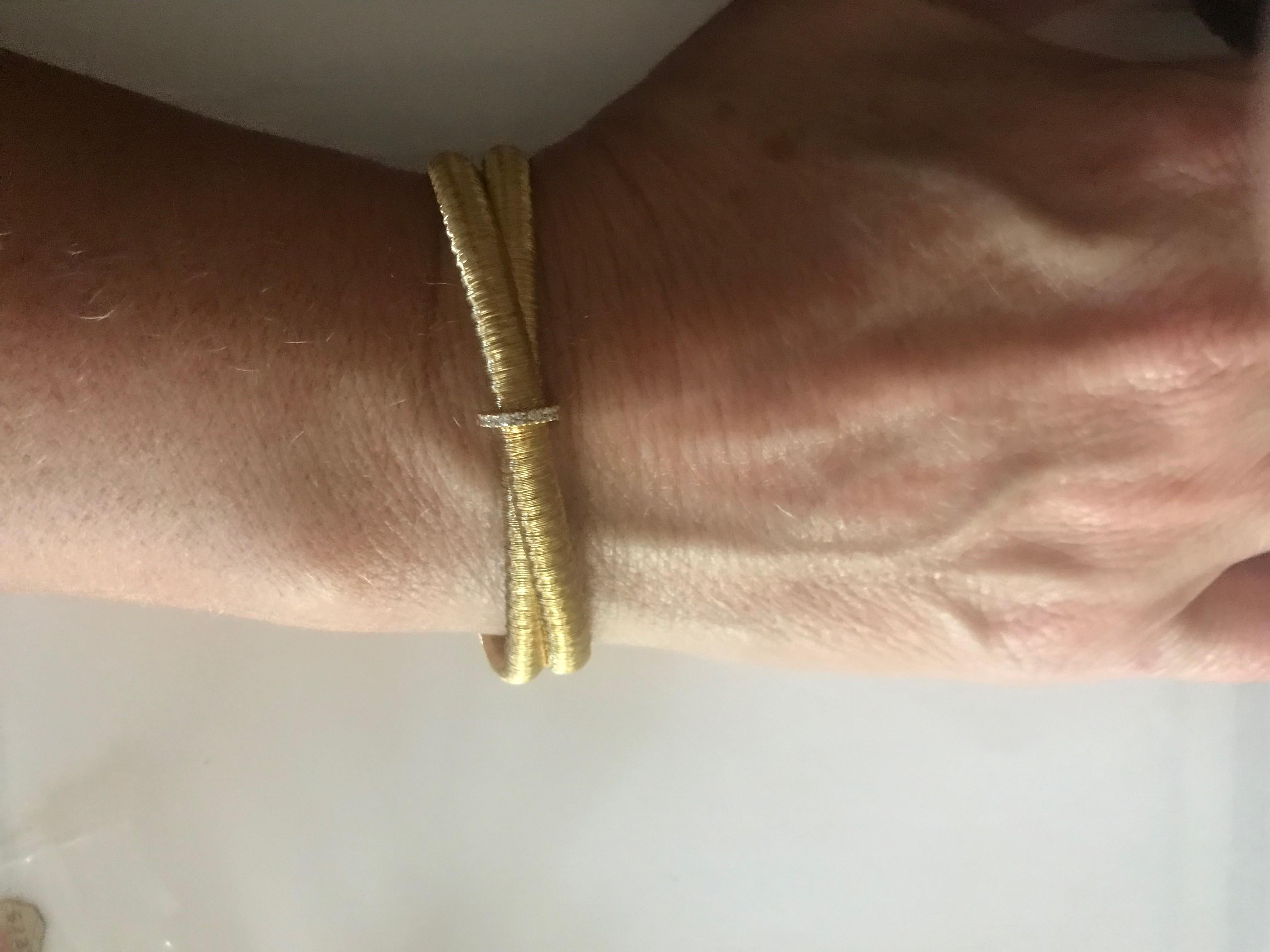Double Strand Gold Wire Wrapped Crossover Diamond 18 Karat Bracelet In New Condition For Sale In Spartanburg, SC