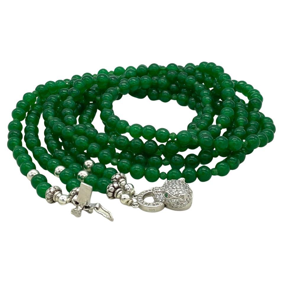 Collana di giada a doppio filo con chiusura leopardata in argento sterling In condizioni Nuovo in vendita a Atlanta, GA