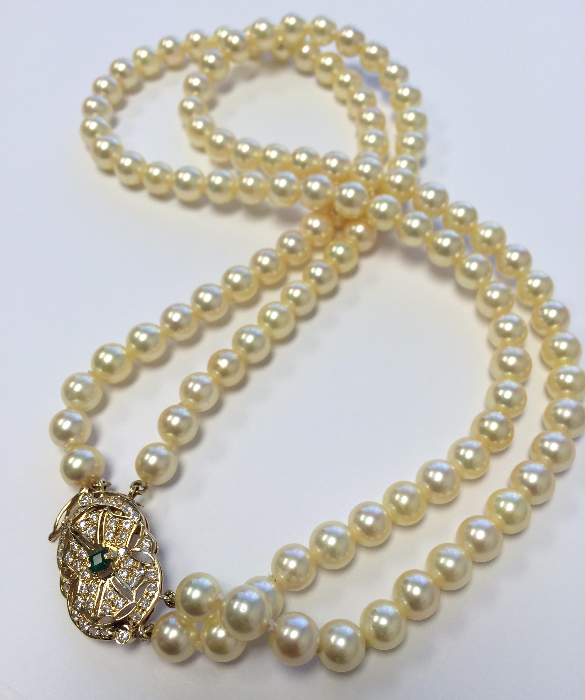 double strand pearl necklace