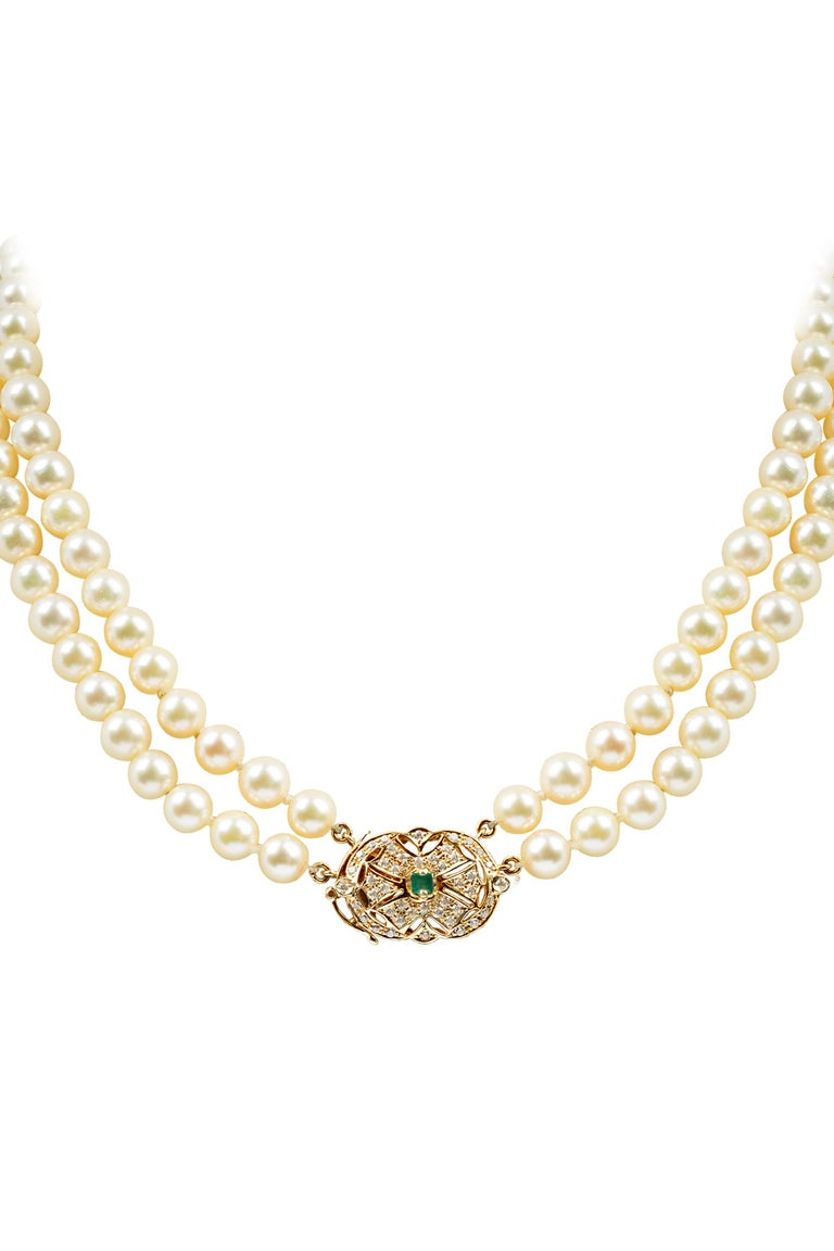 Double Strand Pearl Diamond and Emerald Necklace For Sale at 1stDibs