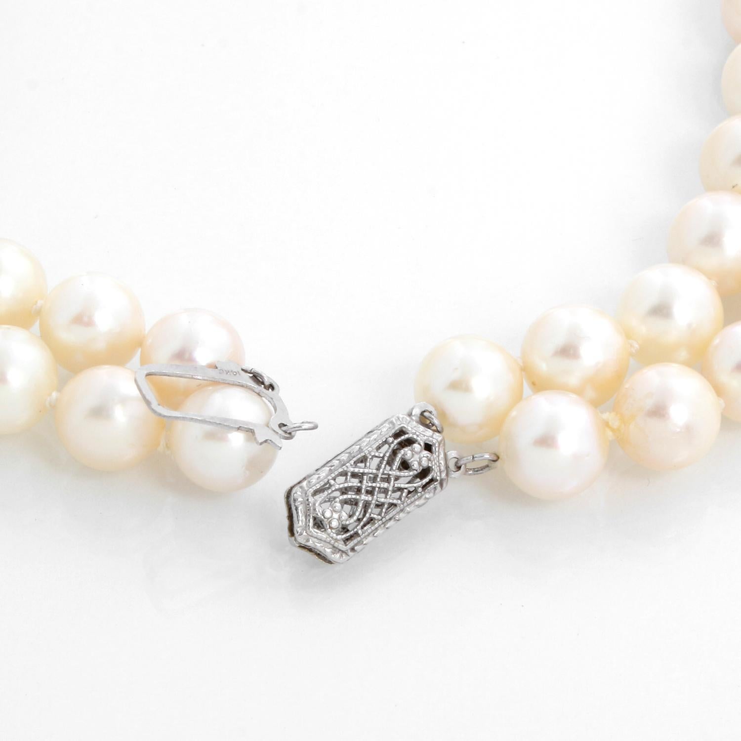 Double Strand Salt Water Pearl Necklace & Bracelet For Sale 3