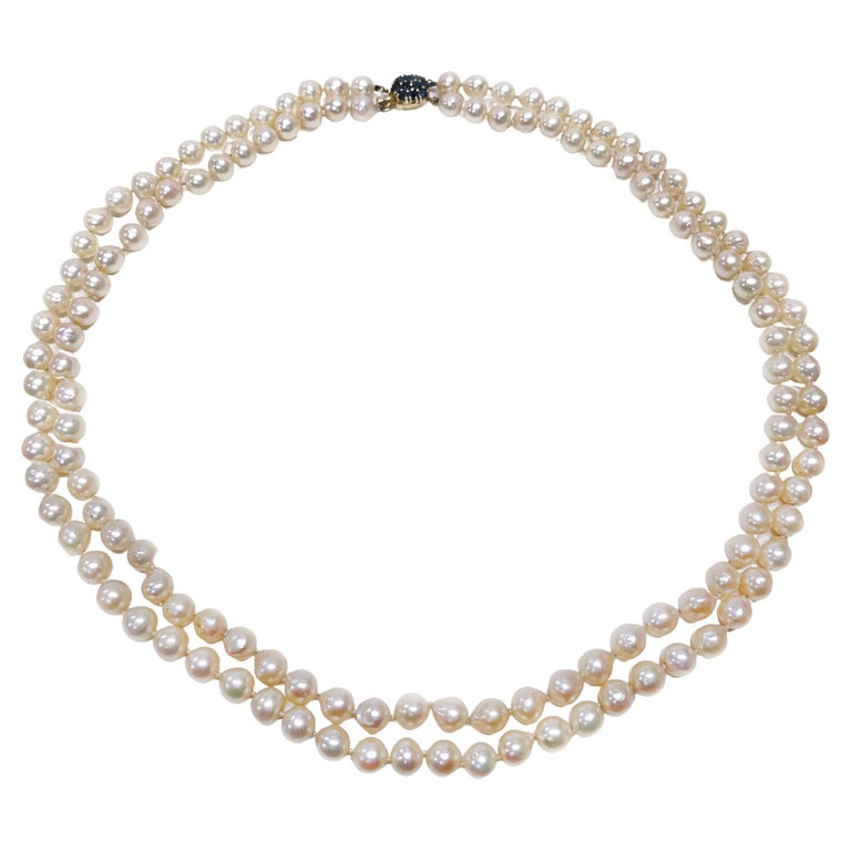 Collier à double rang de perles semi-baroques et saphirs En vente sur ...