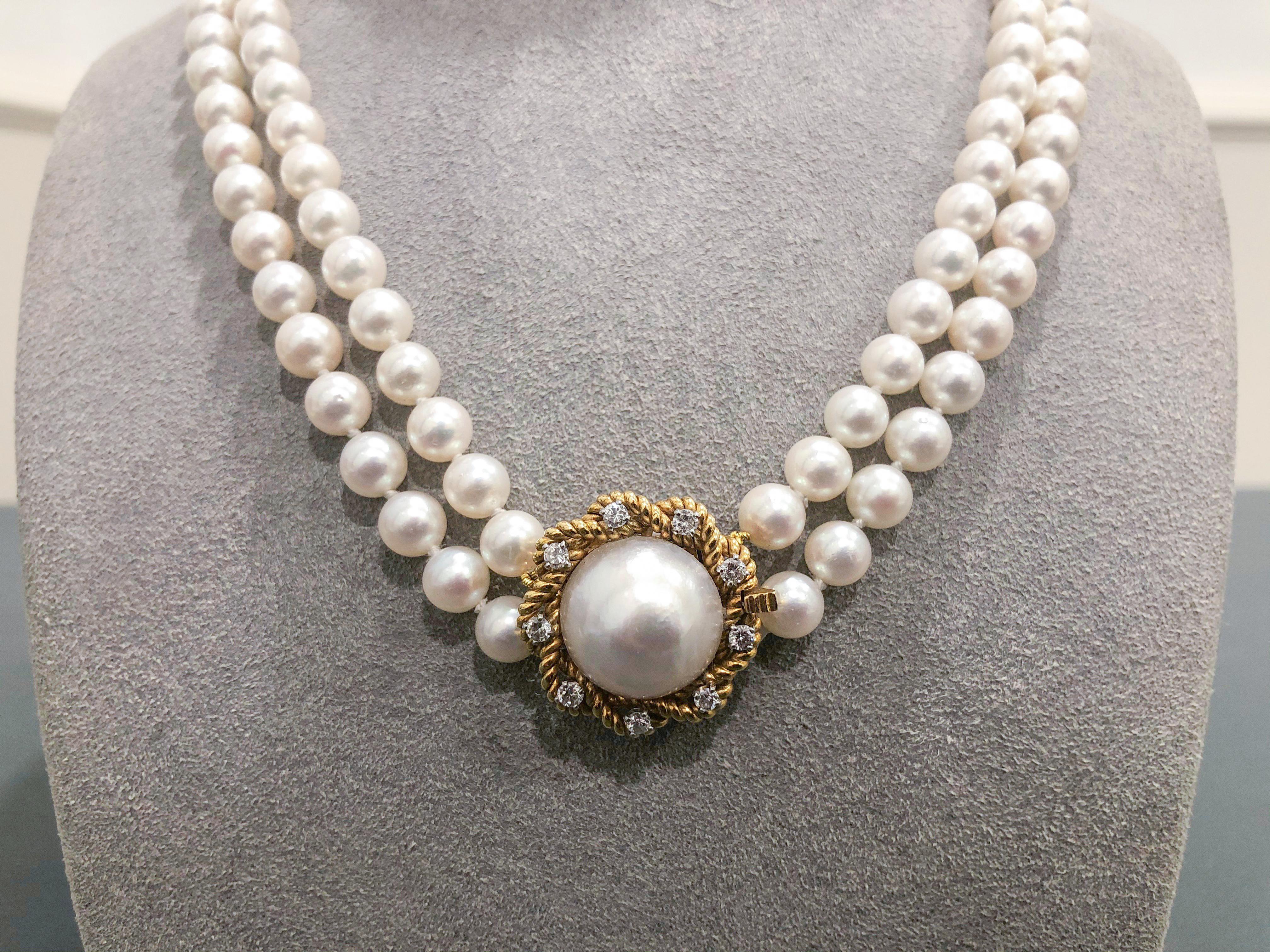 0.40 Carats Brilliant Round Diamond and Double Strand Pearl Necklace For Sale 4