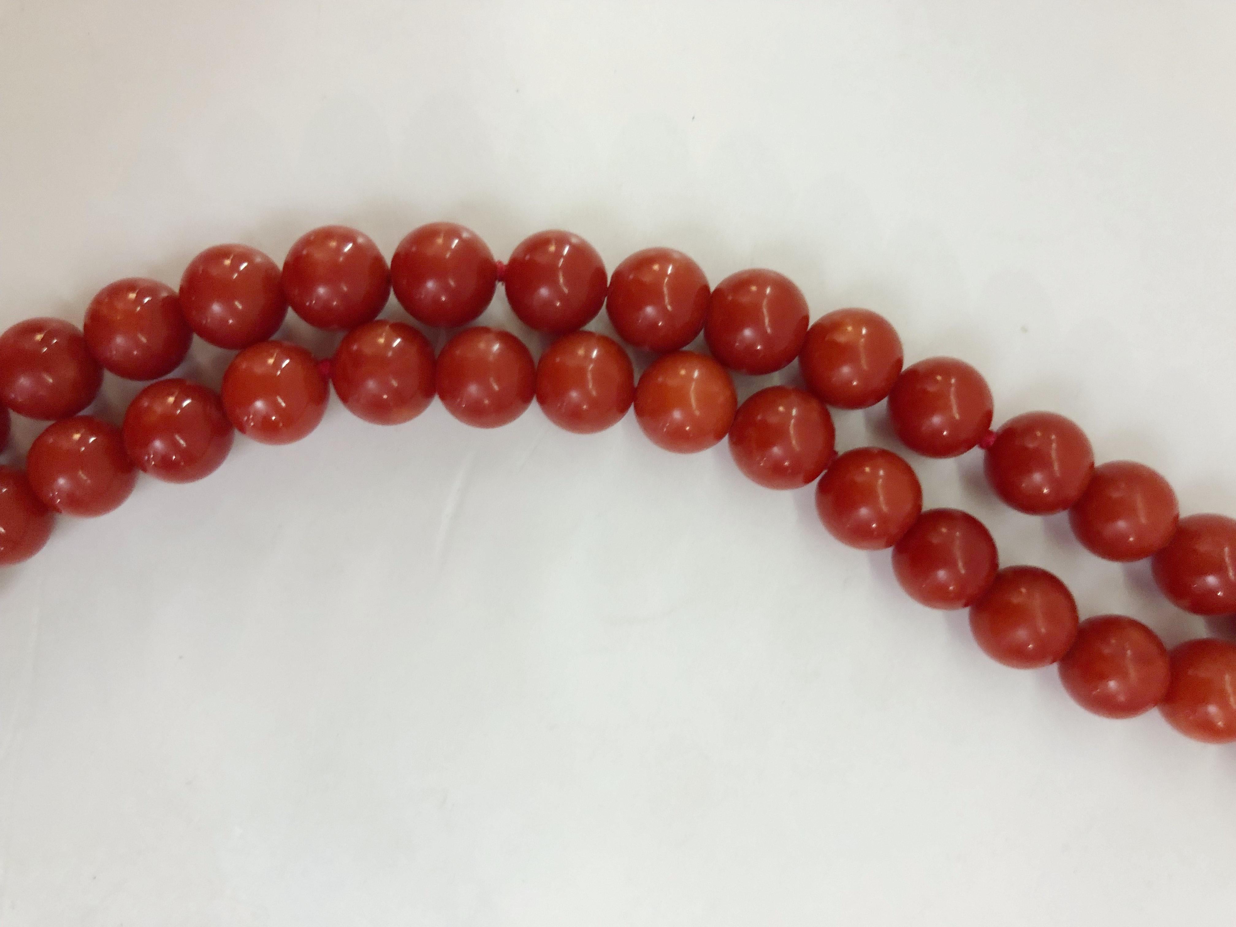 Double Stranded Red Coral Necklace In Good Condition For Sale In Palm Springs, CA