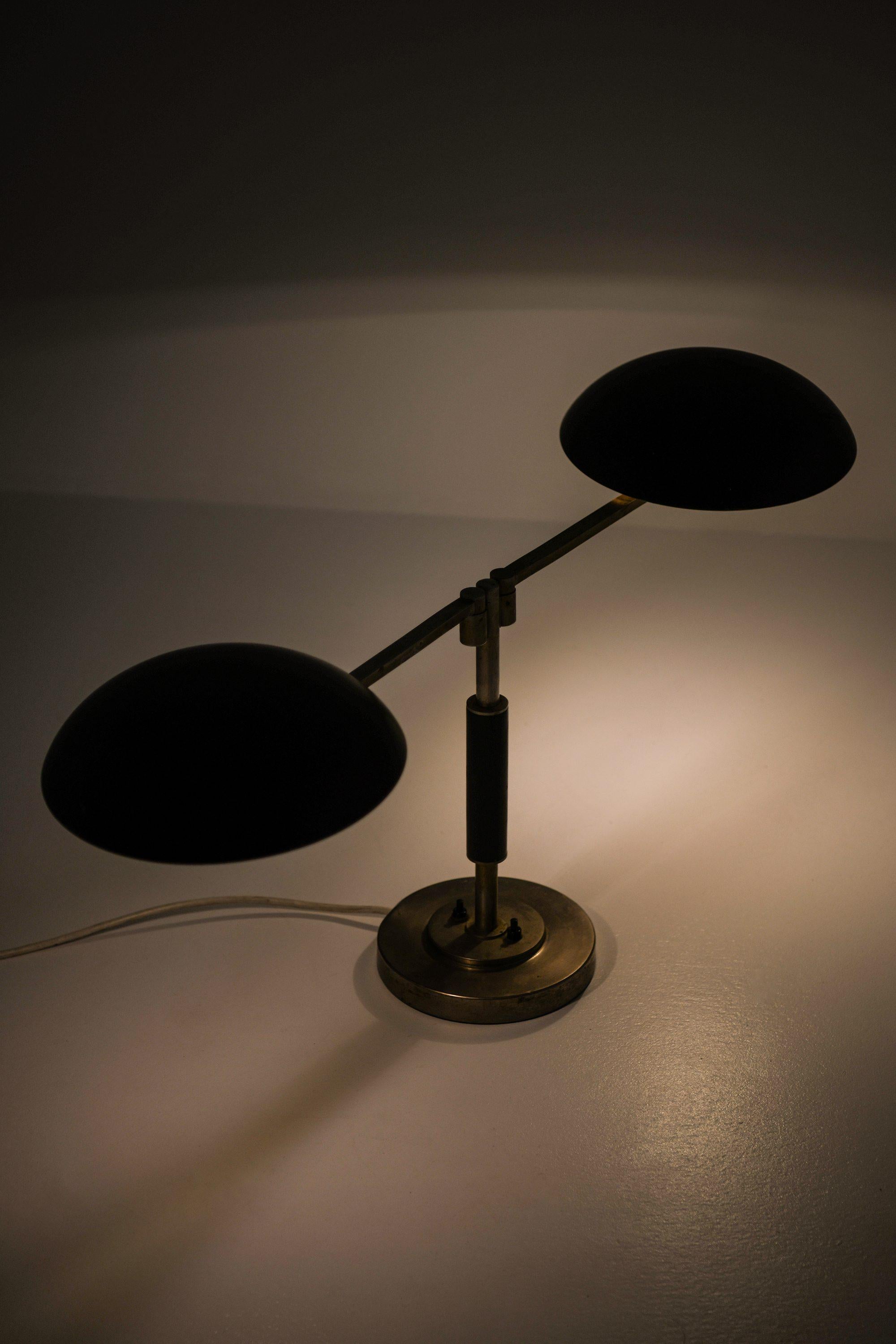 Art Déco Lampada da tavolo doppia Model 15144 Disegnata da Harald Notini, anni '30 in vendita
