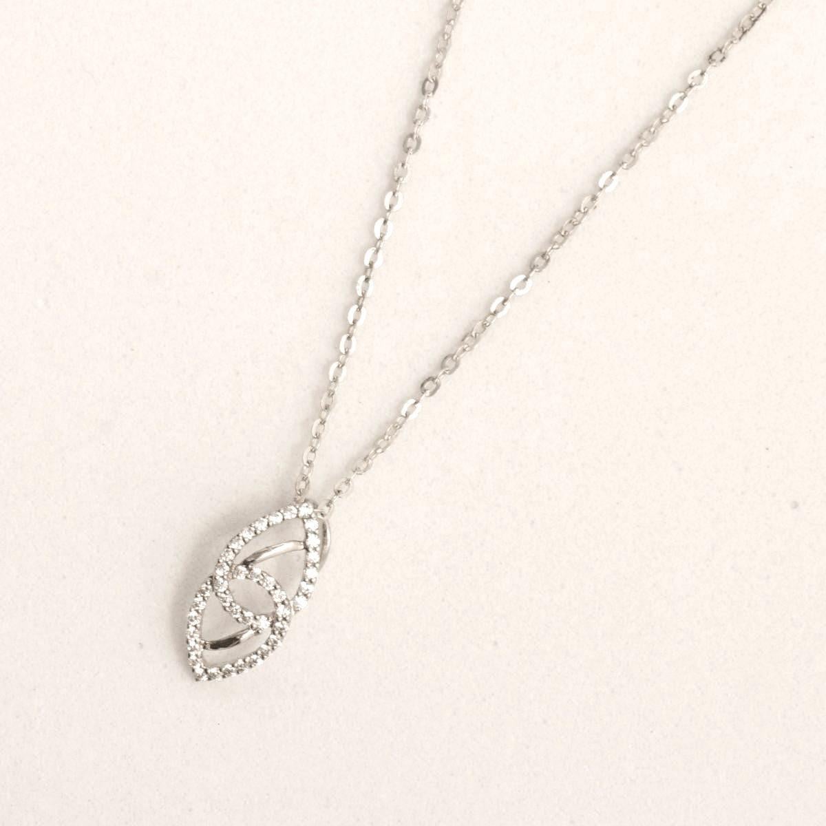 Collier de diamants en or massif 14k à double larme (certifié) Pour femmes en vente