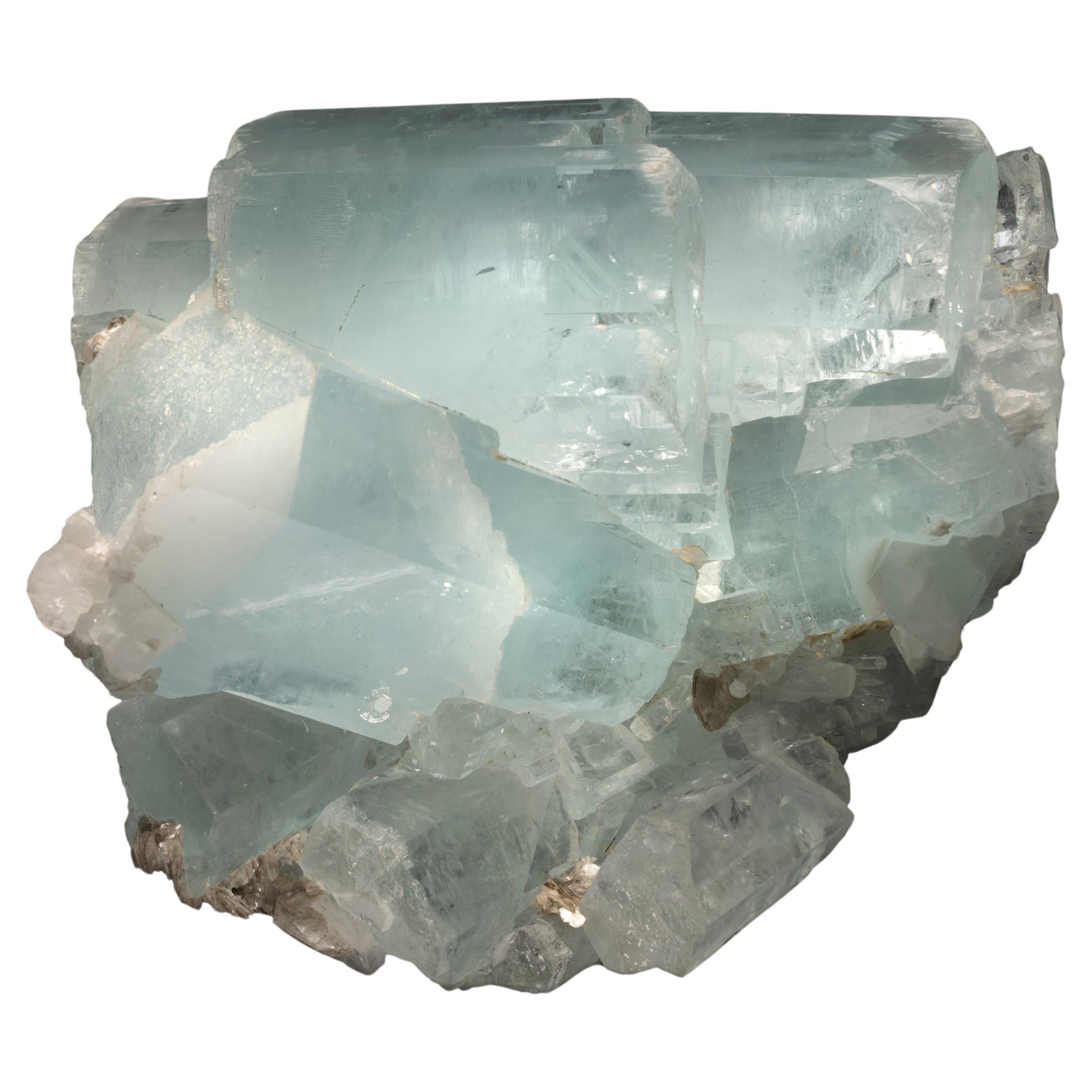 Double Terminated Aquamarine Cluster with Muscovite For Sale