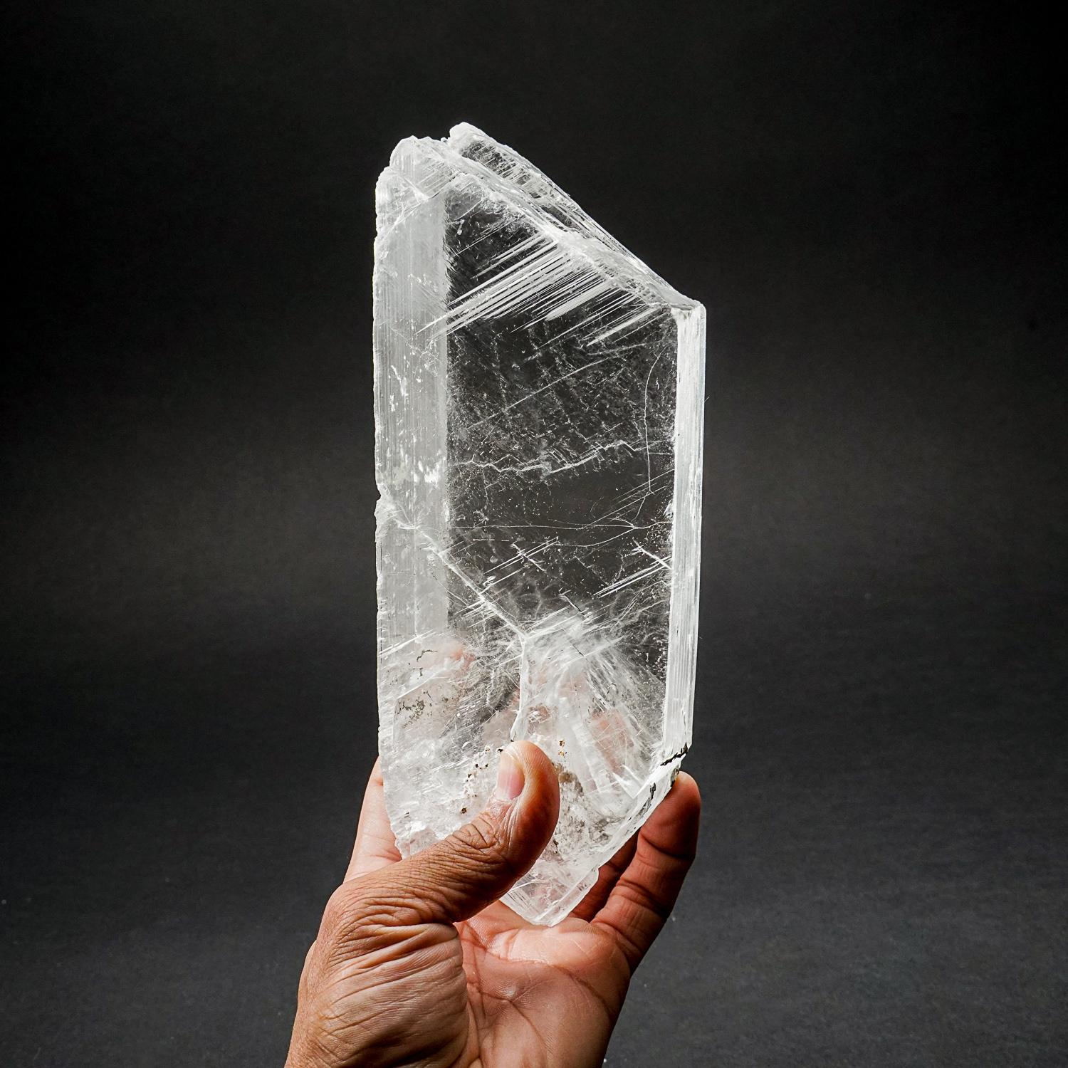Chinese Double Terminated Optical Single Selenite Crystal from Guilin, Guanxi, China For Sale