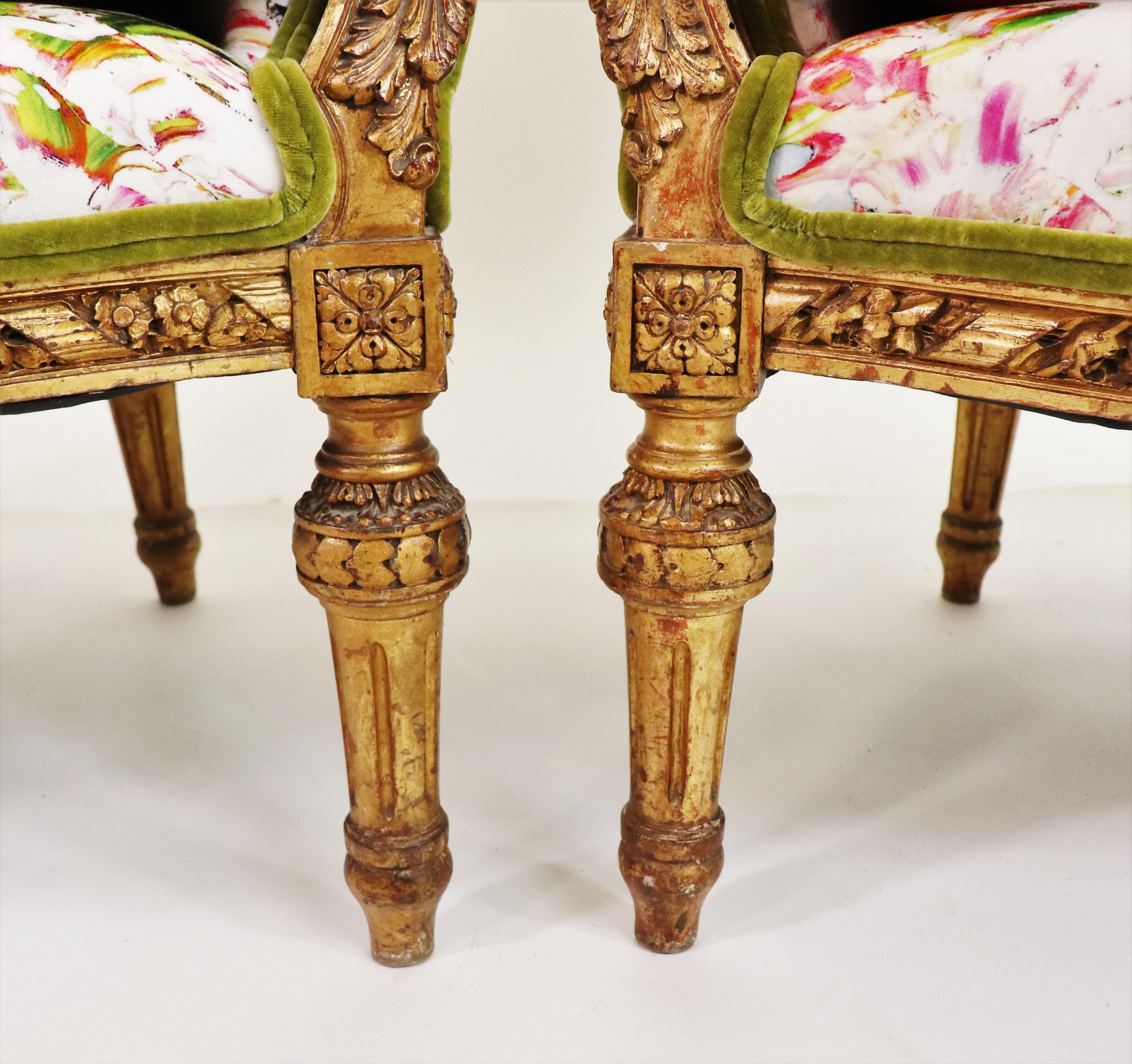 Pair of Mid-19th Century Louis XVI Giltwood Bergère Armchairs with Modern Fabric For Sale 9