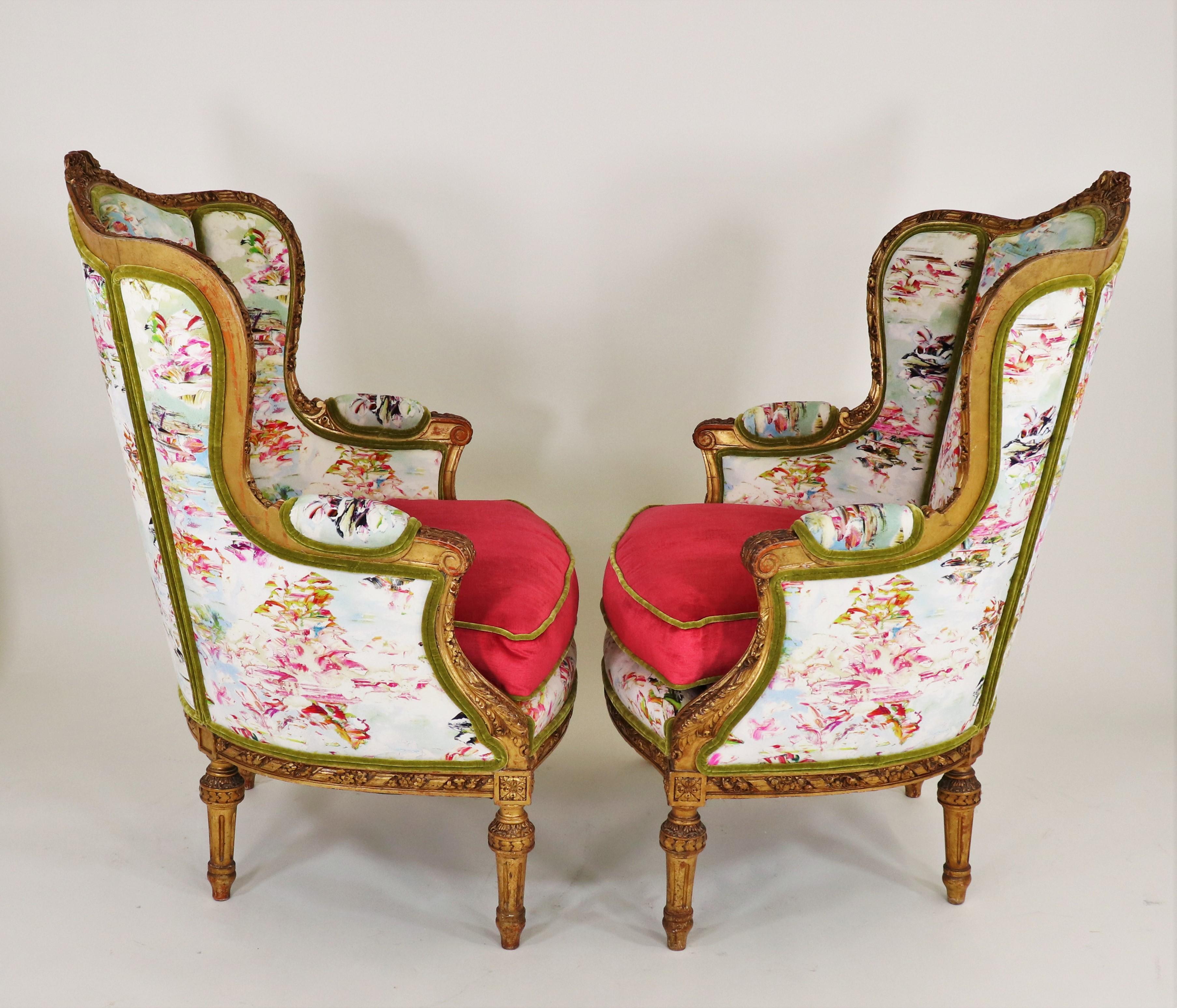French Pair of Mid-19th Century Louis XVI Giltwood Bergère Armchairs with Modern Fabric For Sale
