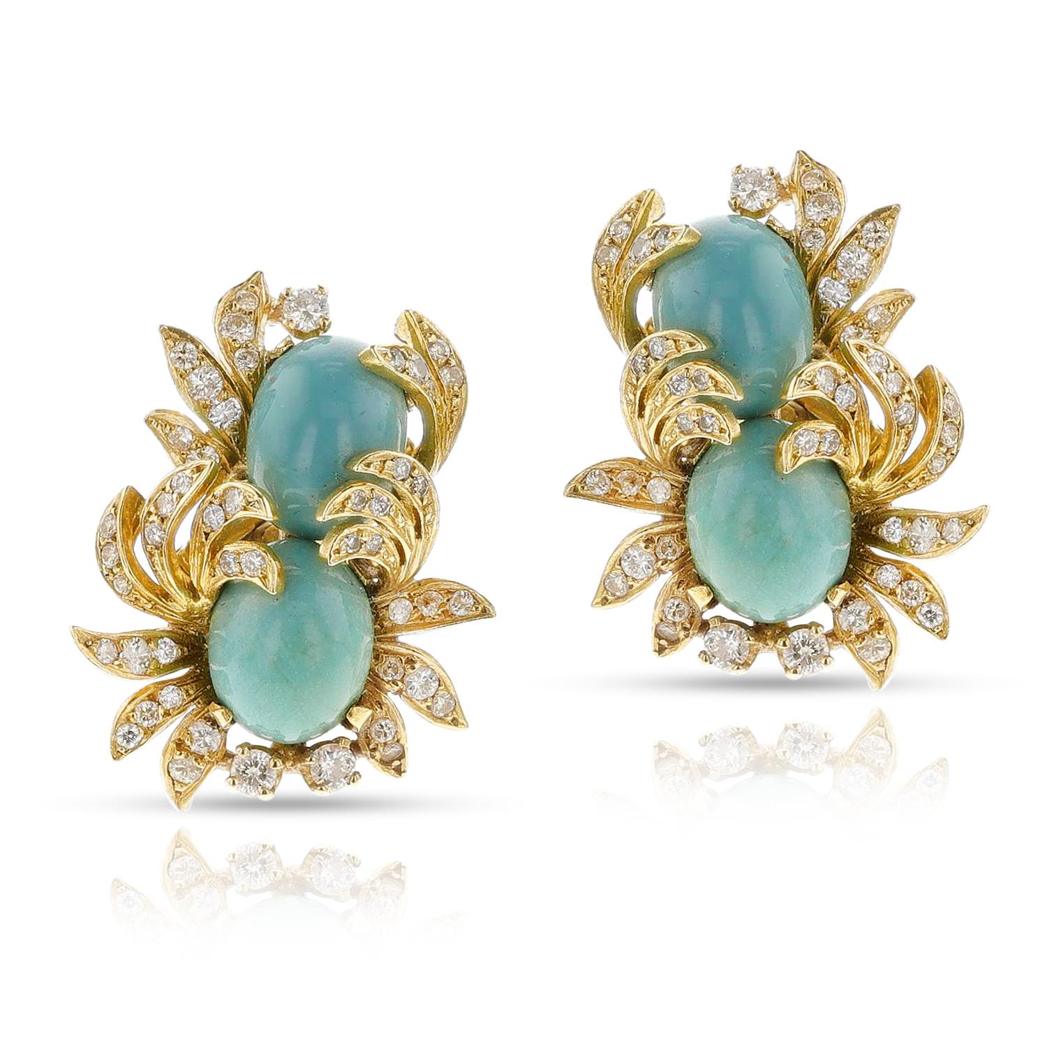 Pendientes Doble Cabujón de Turquesa y Hoja de Diamantes, 18k en Excelente estado para la venta en New York, NY