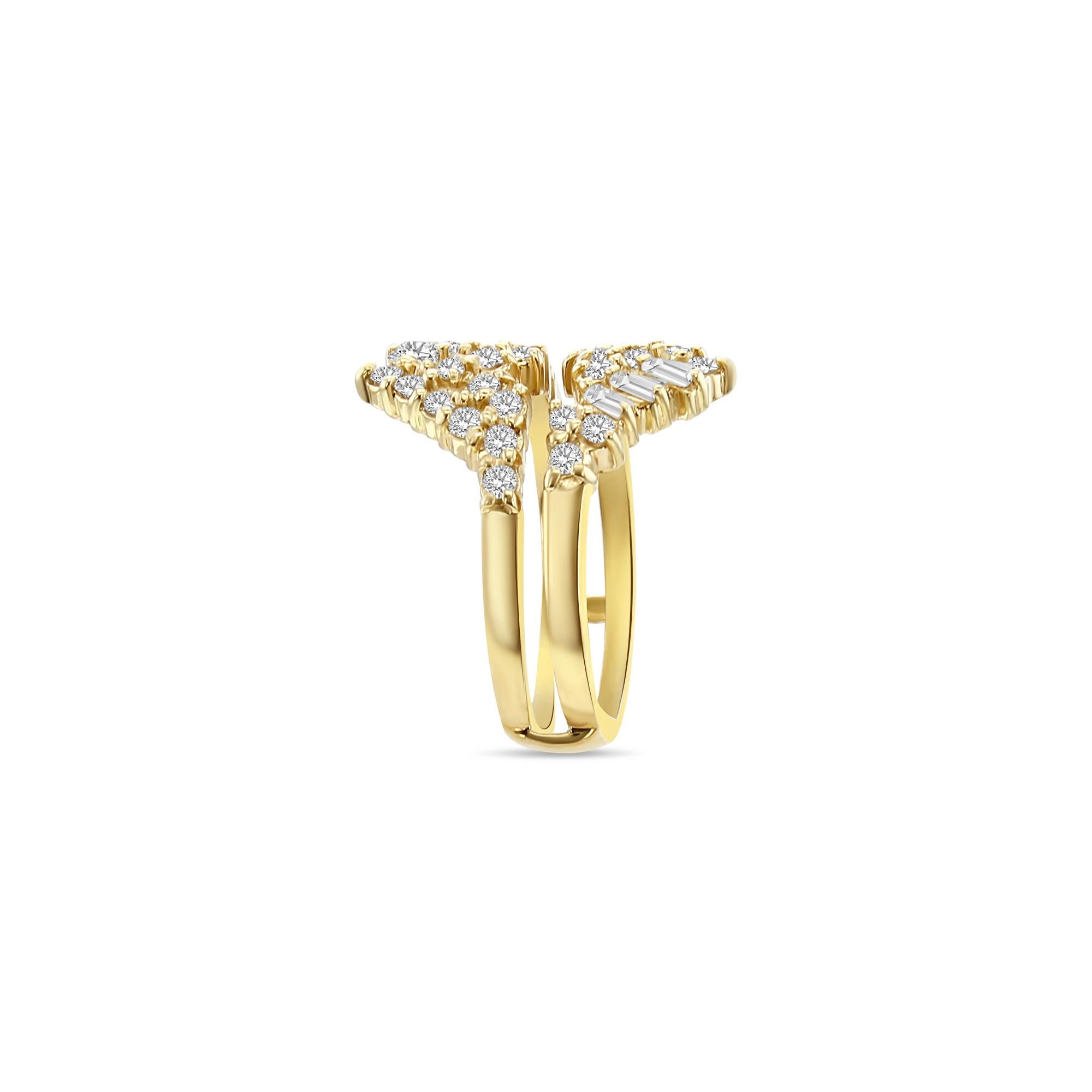 ♥ Ring Summary  ♥

Main Stone: Diamond
Approx. Carat Weight: .75cttw
Stone Cut: Baguette & Round
Band Material: 14k Yellow Gold
Dimension Height: 19mm X 15mm
Weight: 5 grams
**Ring Guard Only 