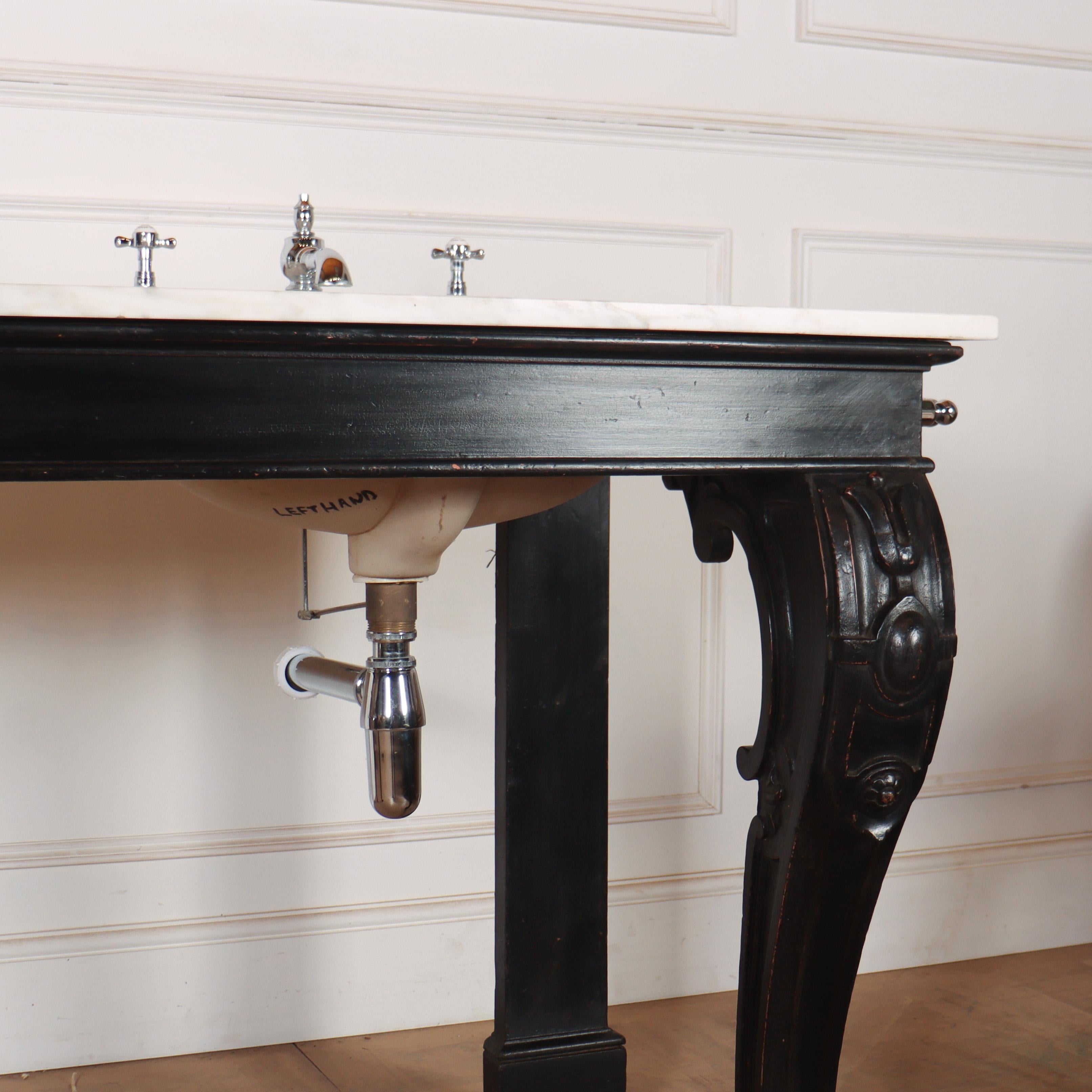 Double Basin Vanity Console In Good Condition For Sale In Leamington Spa, Warwickshire