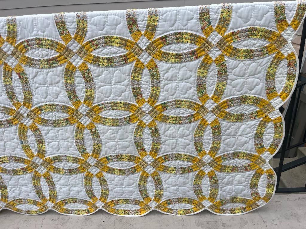Cotton Double Wedding Ring Quilt For Sale