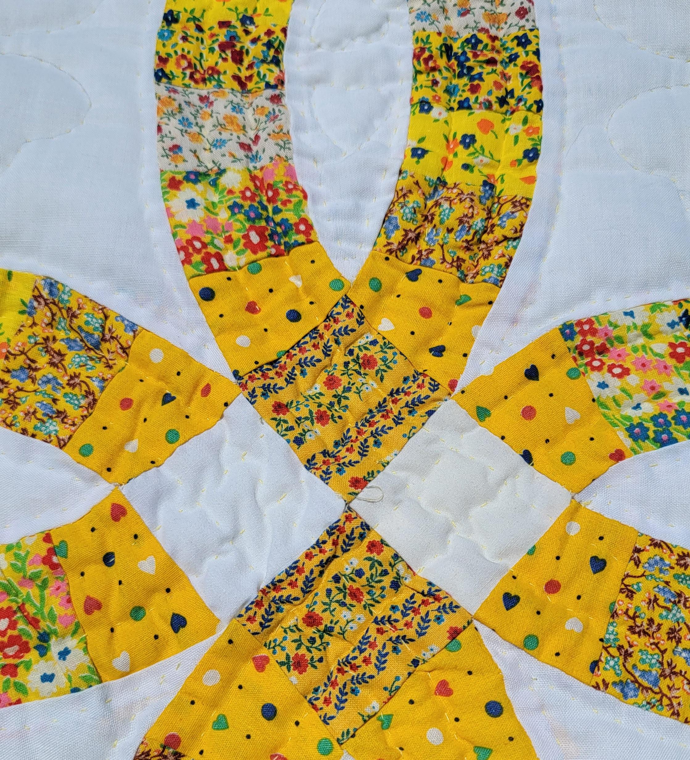 Cotton Double Wedding Ring Quilt For Sale