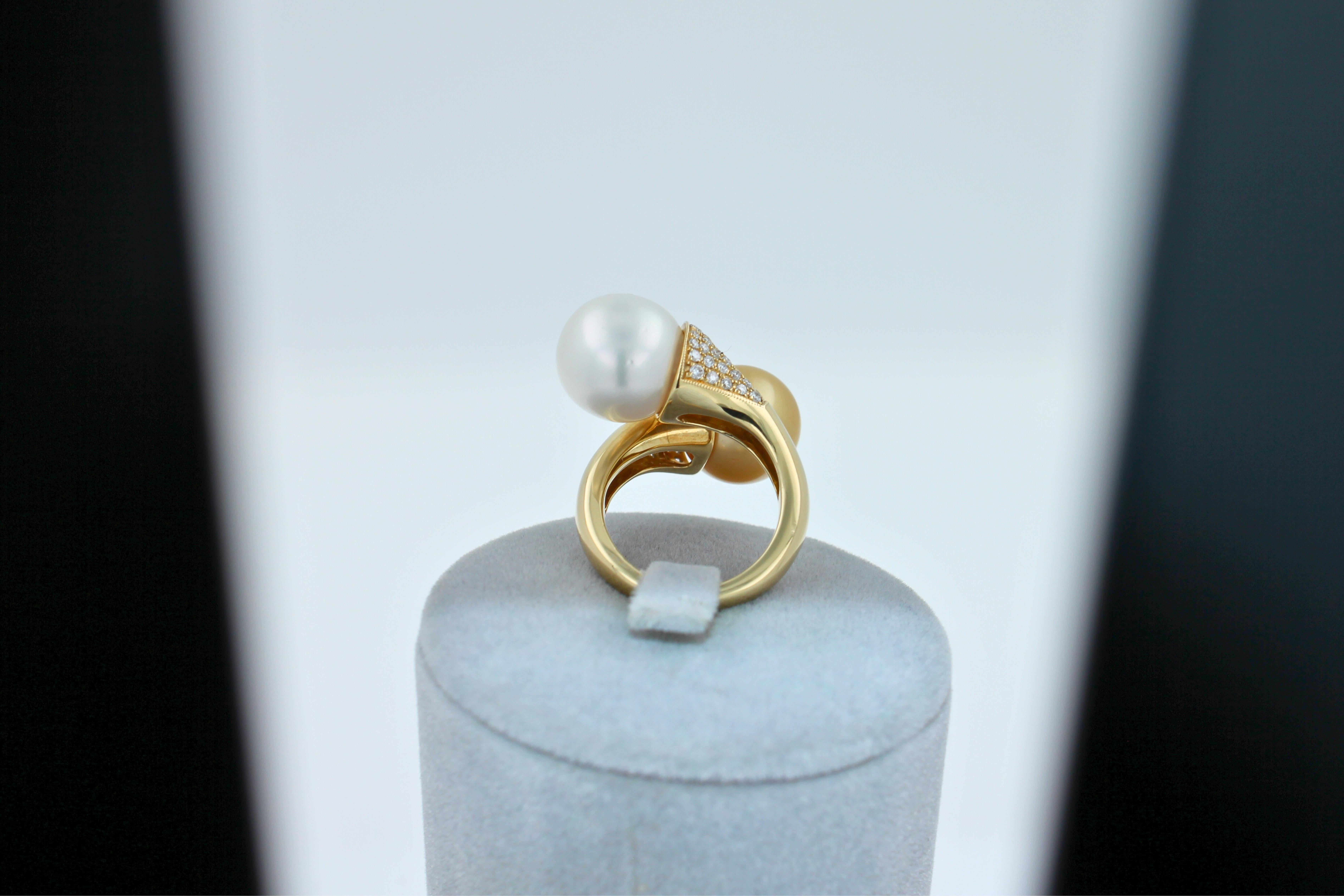 Double White Golden Yellow South Seawater Pearl Diamond Pave 14 Karat Gold Ring For Sale 4