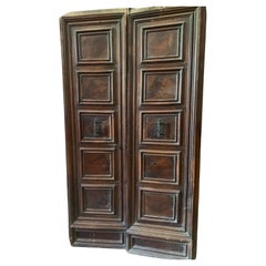 Double wing entrance door, veneered in walnut wood, Tuscany (Italy)