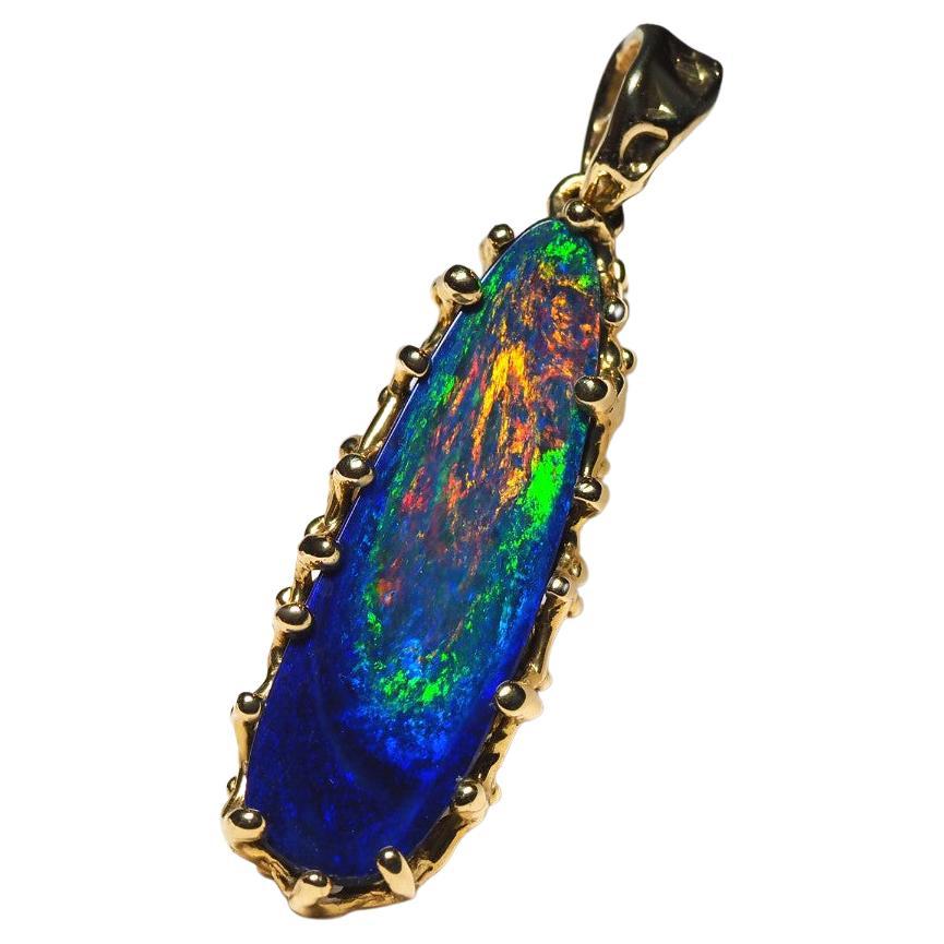Doublet Black Opal Yellow Gold Pendant Bright Polychrome Dark Blue For Sale
