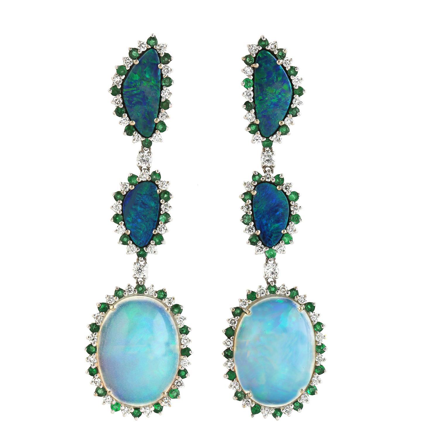 Doublet Opal & Ethiopian Opal Dangle Earring With Emerald & Diamonds In 18k Gold In New Condition For Sale In New York, NY