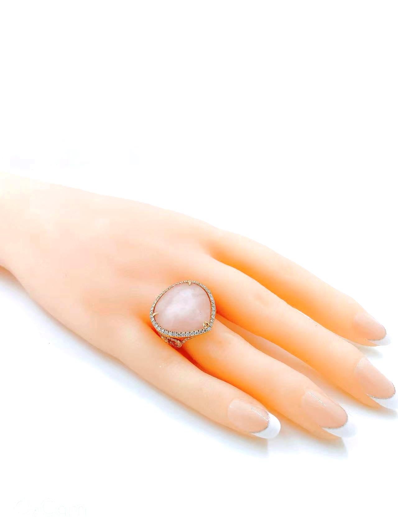 Donna Anello vintage con diamante e opale rosa doppio di 13,19ct in oro rosa 18 carati in vendita