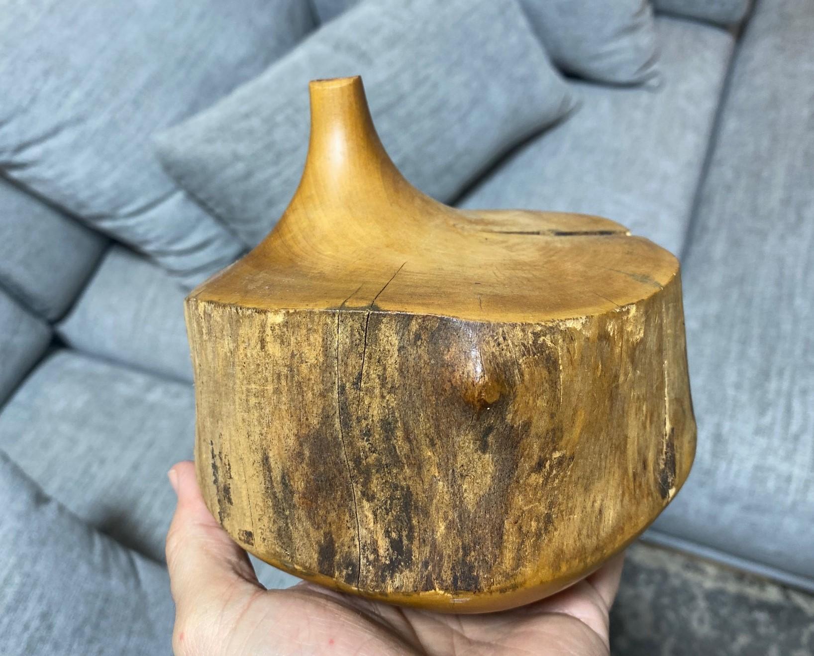 Doug Ayers Signed California Artist Midcentury Organic Wood Turned Vase Sculpure For Sale 4