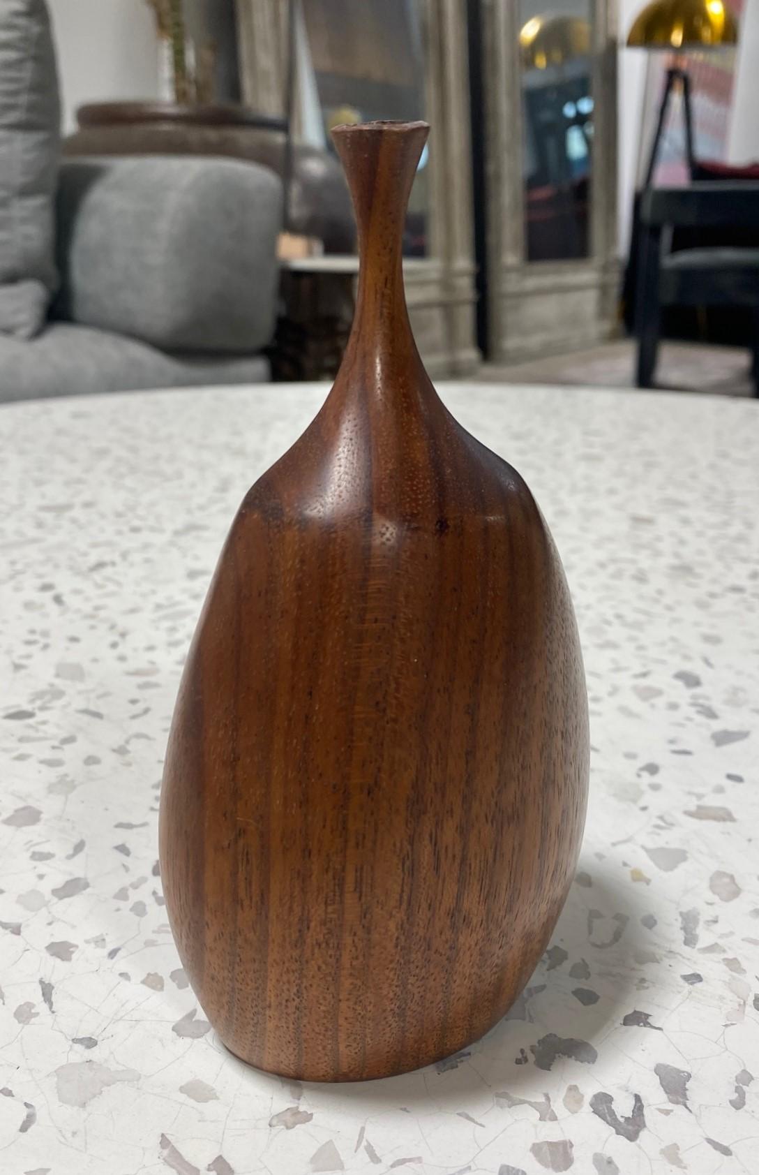 American Doug Ayers Signed California Artist Organic Natural Wood Turned Weed Vase Vessel For Sale
