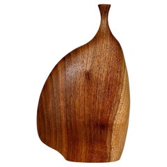 Doug Ayers Signed Carved / Turned Wood Weed Vase (Vase en bois tourné et sculpté)