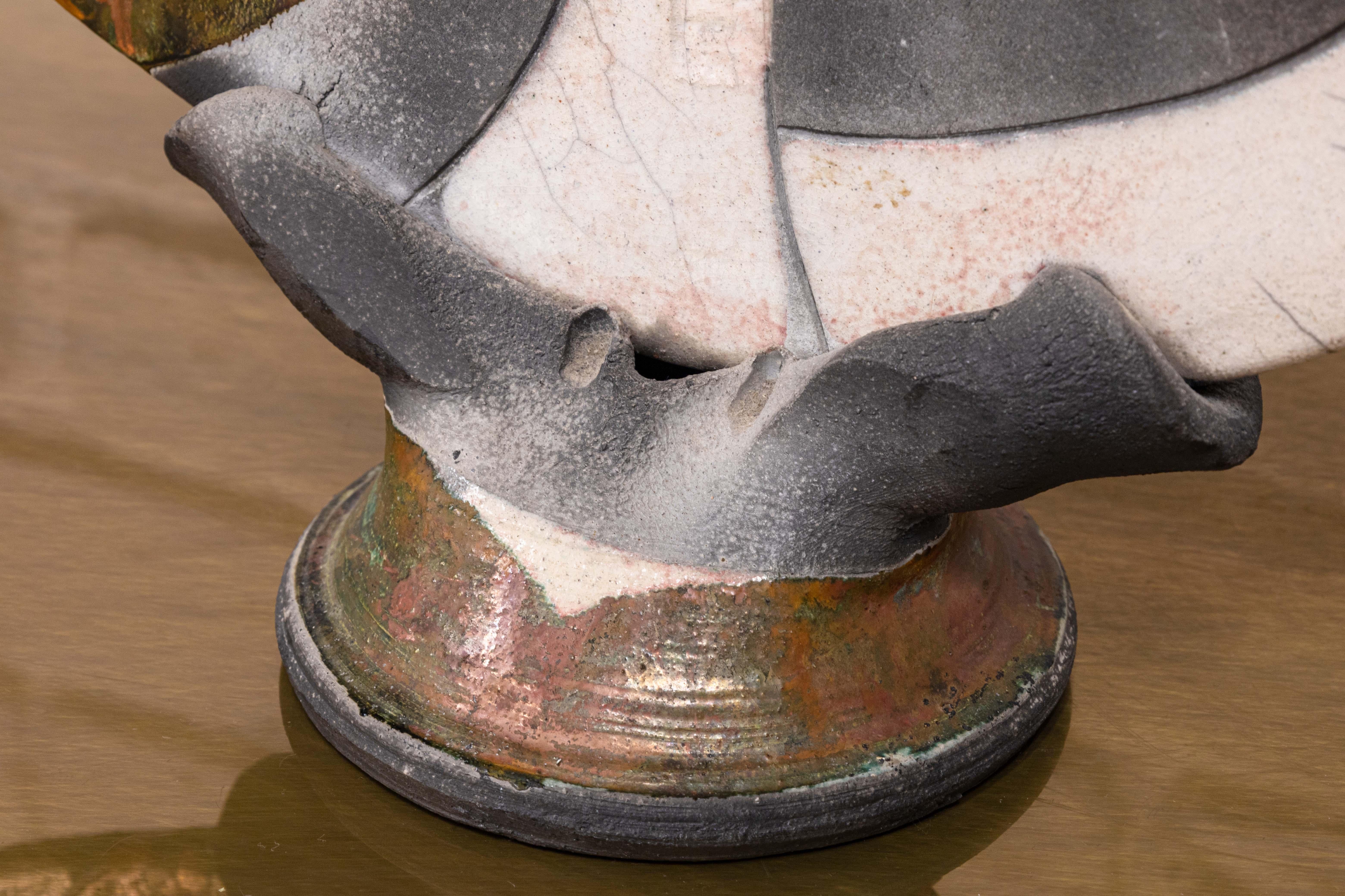 Doug DeLind Signed Studio Pottery Raku Ceramic Sculpture Abstract Face 1980s In Good Condition In Keego Harbor, MI