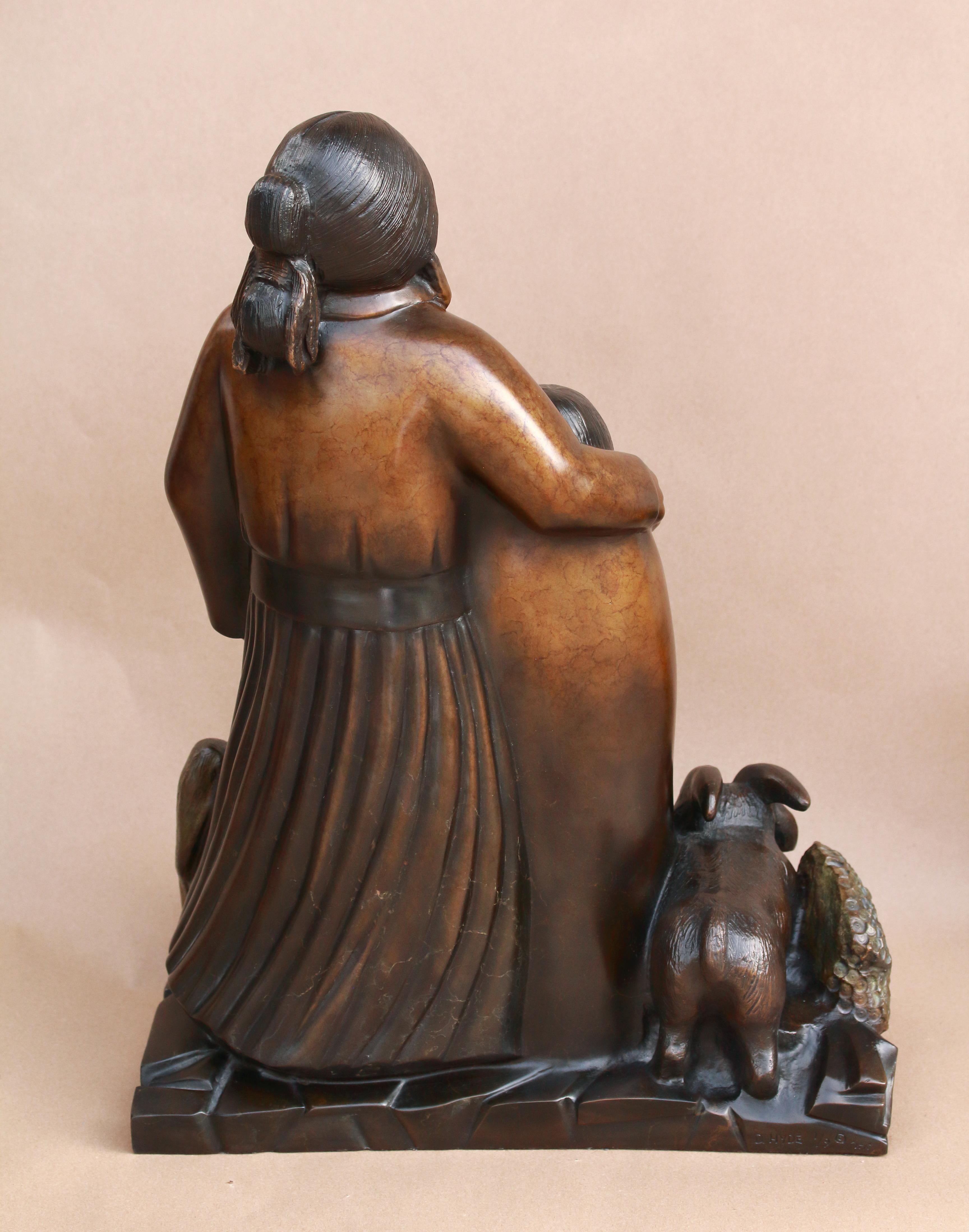 Signiert/beschriftet vom Künstler auf dem Bronzesockel der Skulptur mit einer Editionsnummer.
2/9