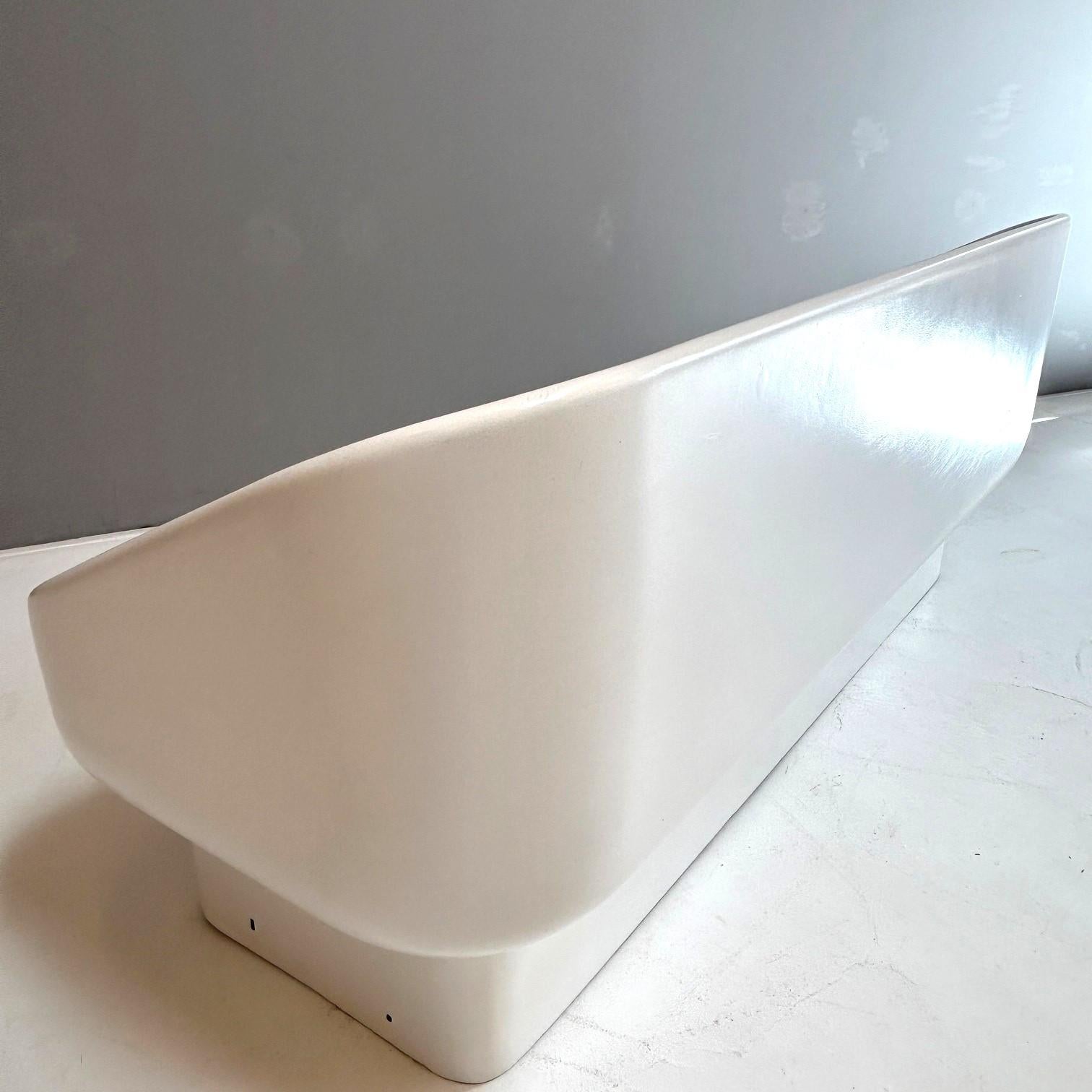 Douglas Deeds, banc en fibre de verre pour Sintoform, 1970 en vente 1