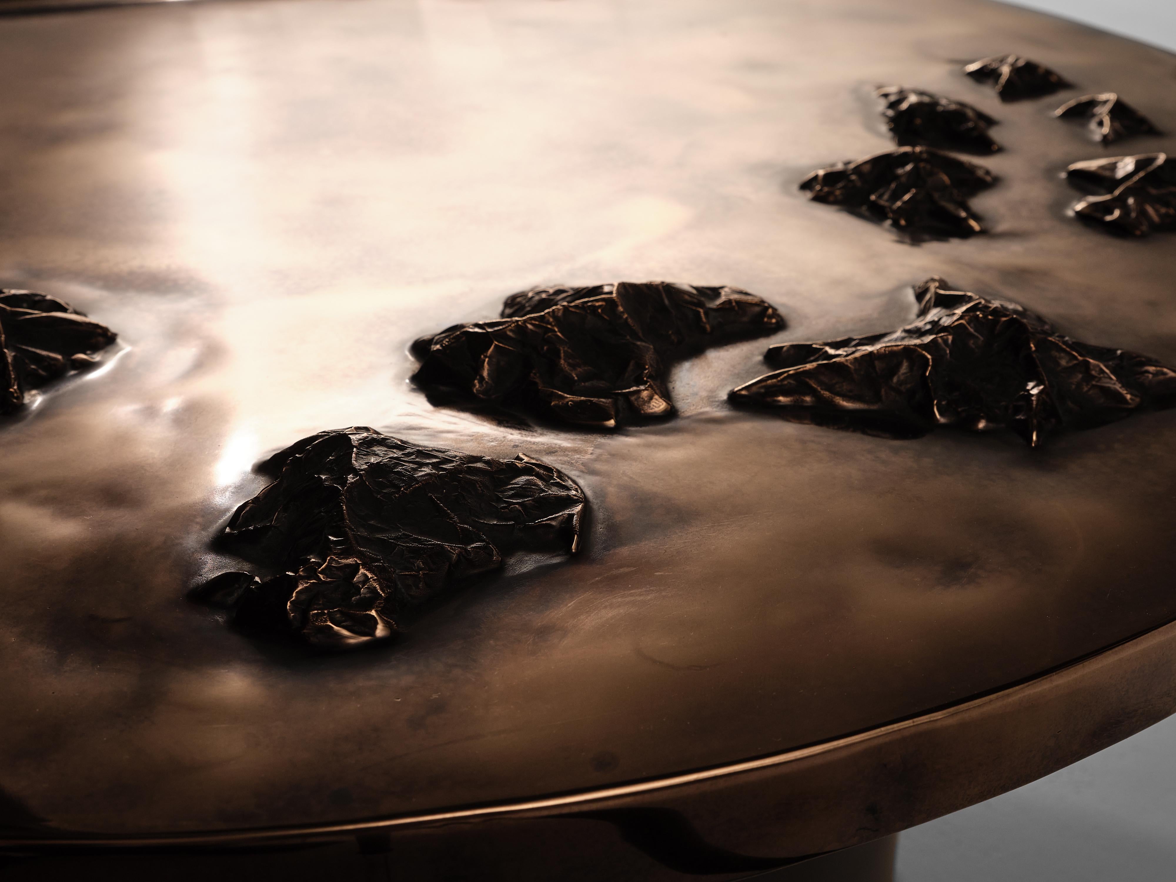 Noirci Table basse en bronze et acier de Douglas Fanning, Archipelago, États-Unis, 2020 en vente