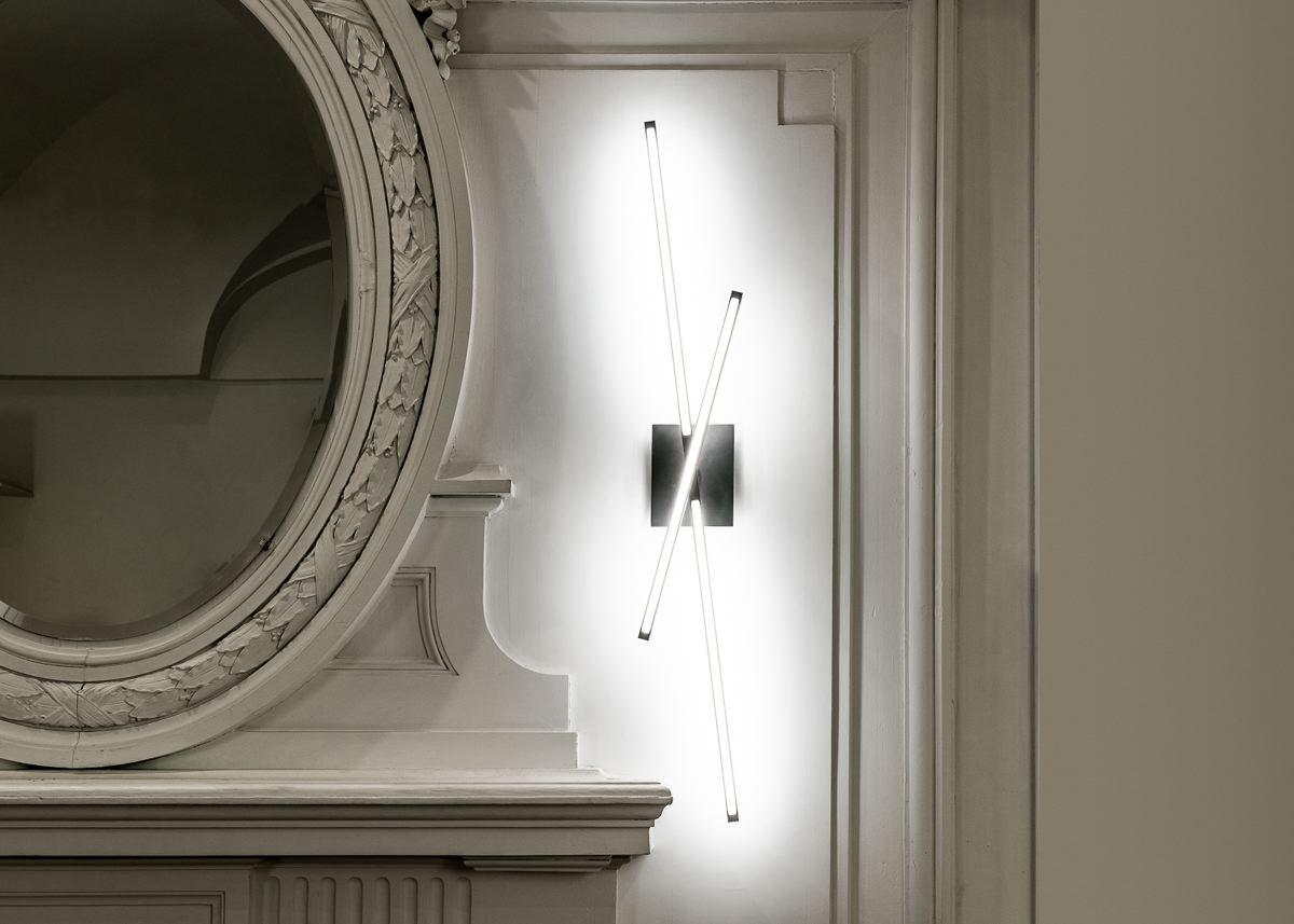 Douglas Fanning, Contemporary Sconce aus gebürsteter Bronze, Vereinigte Staaten, 2019 (amerikanisch) im Angebot