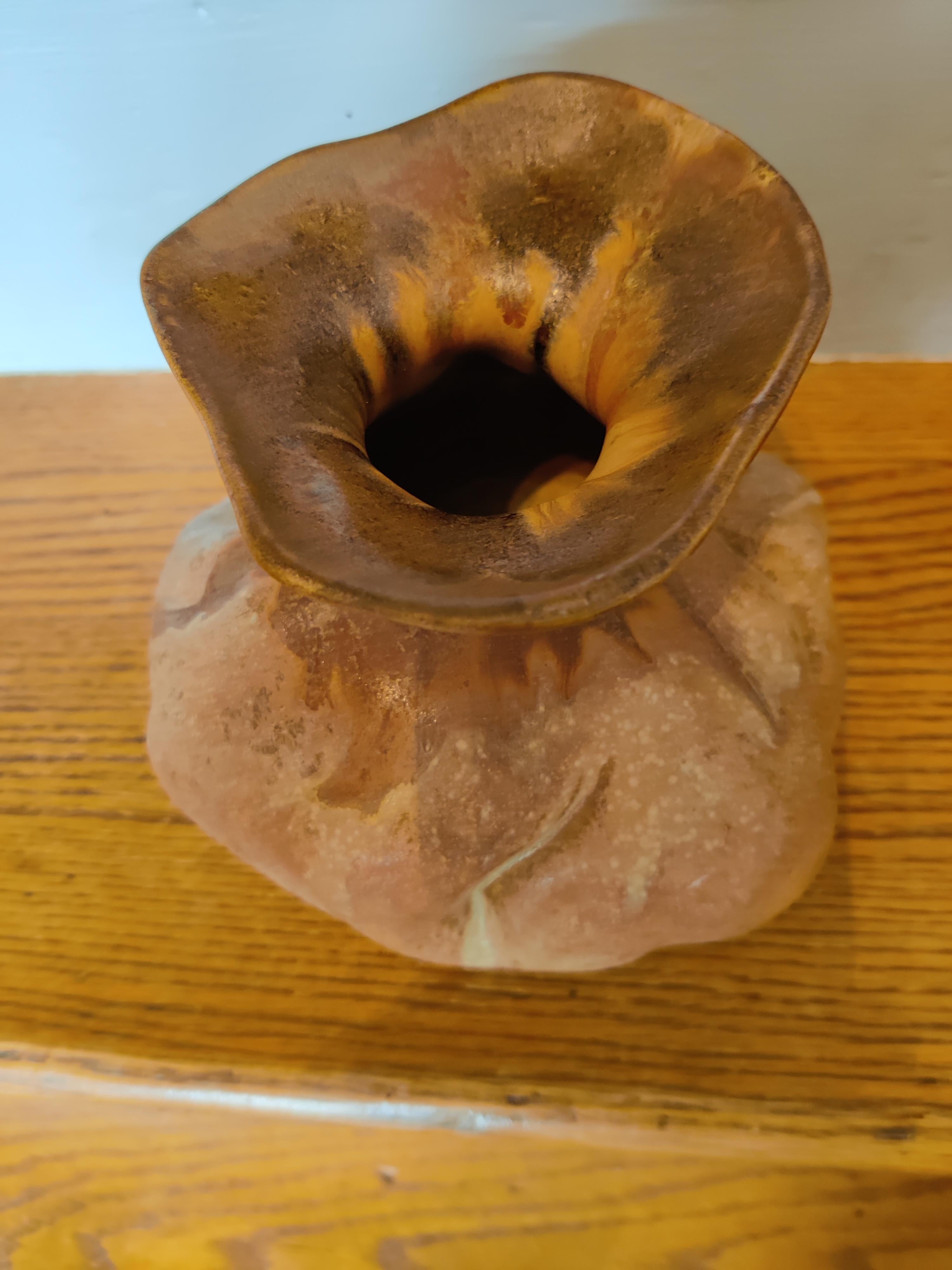 American Douglas Ferguson Designed Bag Vase Made in Pigeon Forge  For Sale