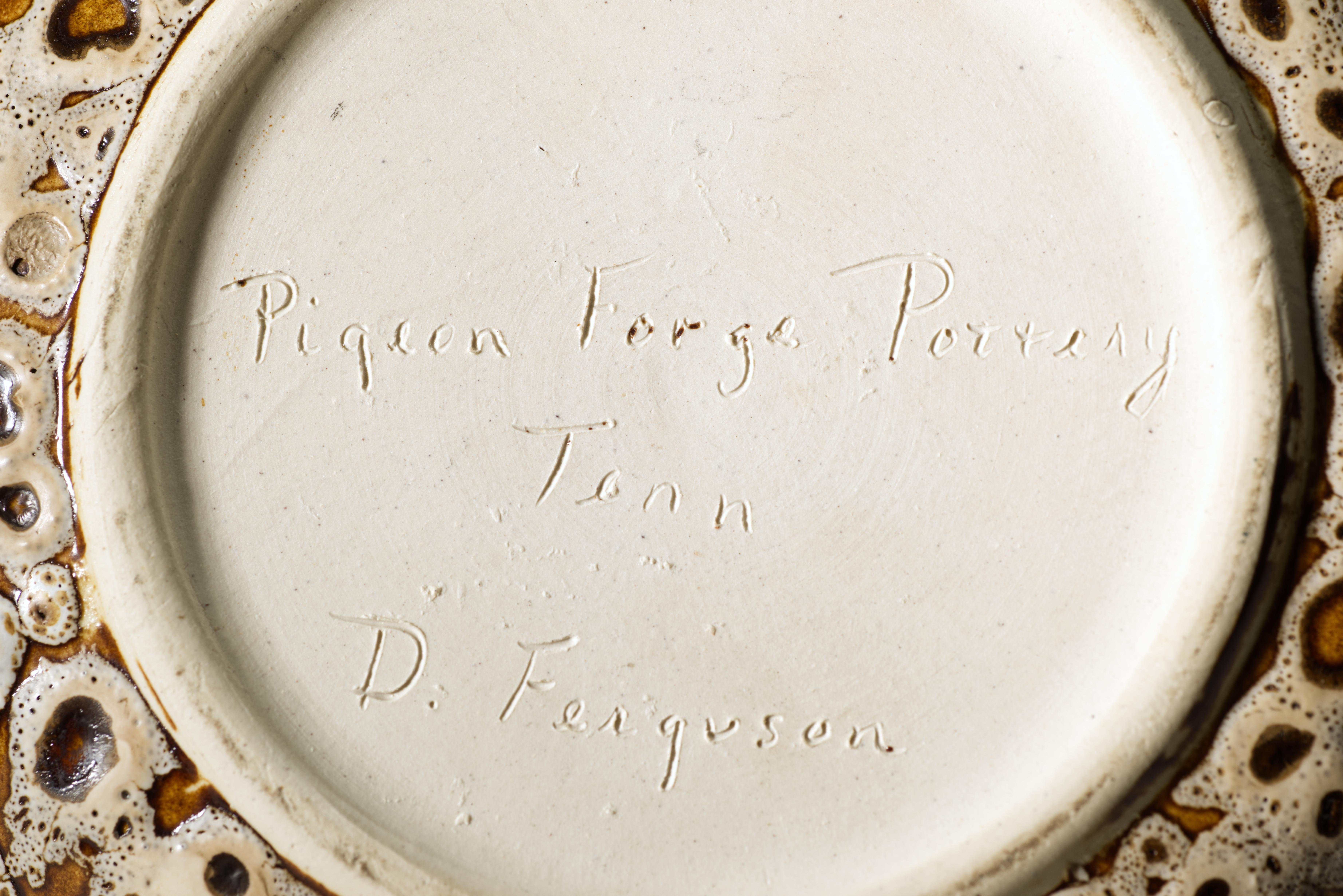 Douglas Ferguson für Pigeon Forge Crater Glasurschale #1, American Studio Pottery (Glasiert) im Angebot