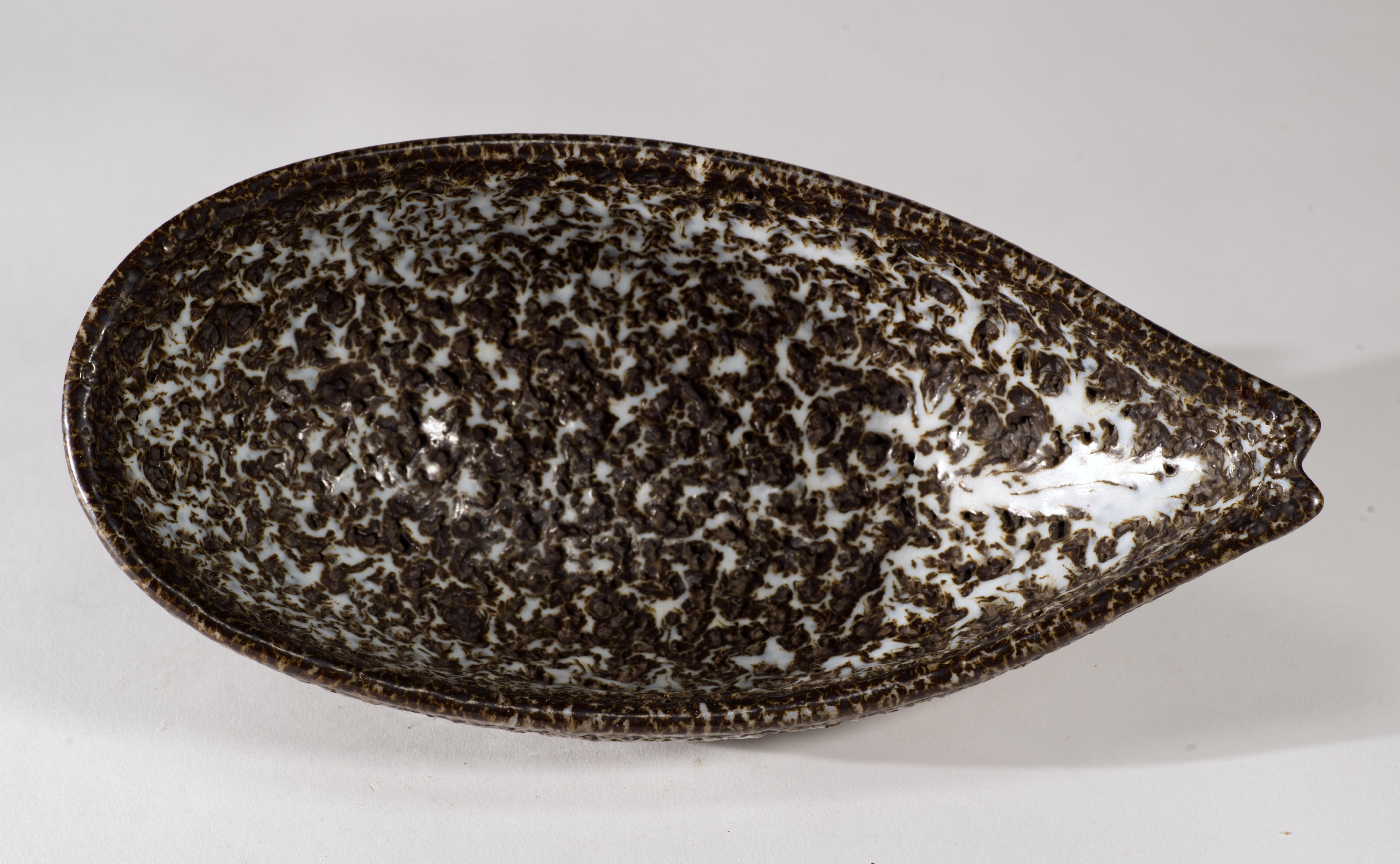 XX secolo Douglas Ferguson for Pigeon Forge Crater Glaze Bowl #5, Studio Pottery americano in vendita