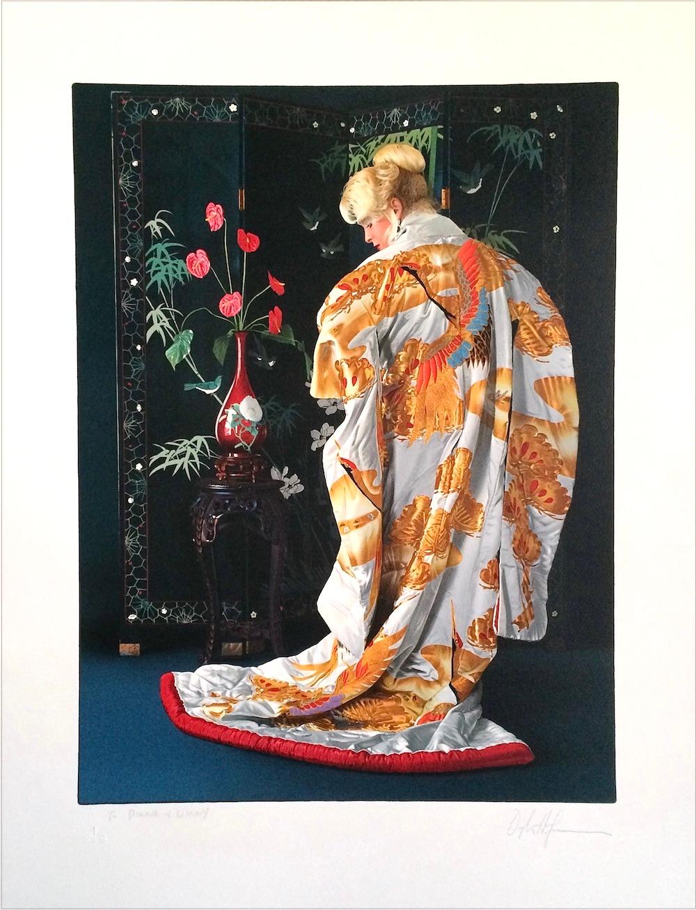 Signierte Lithographie JAPANESE KIMONO, Blonde Frau Weißer Seidenkimono Gold Kraniche, JAPANESE – Print von Douglas Hofmann