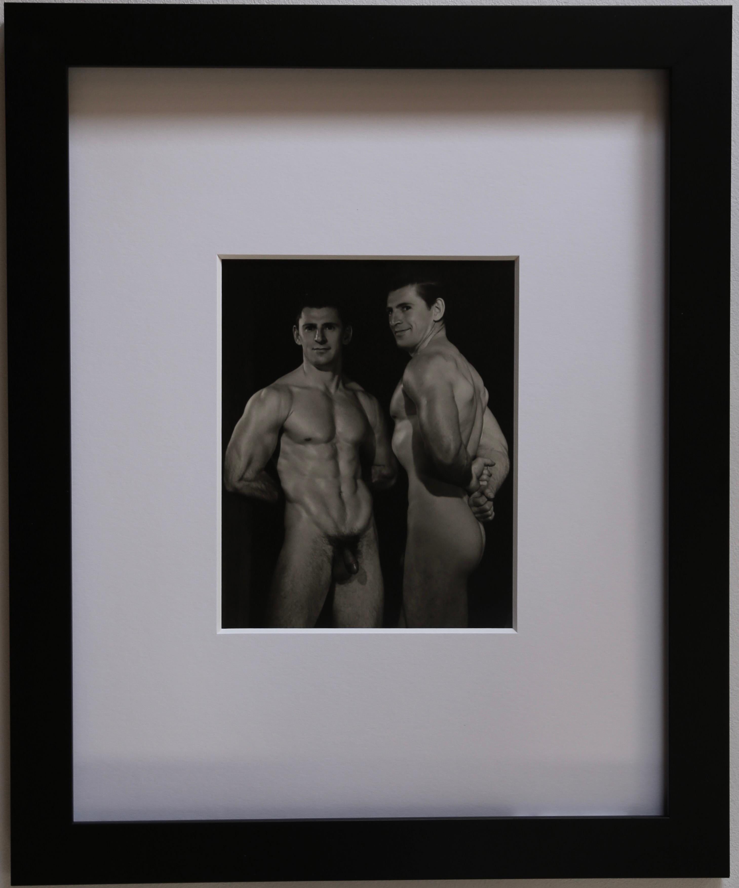 DOUGLAS JULEFF Vintage 1940er Jahre Fotografie des „Fischkuchen“-Modells wie DUBEL #1, gerahmt – Photograph von Douglas Juleff - Doug of Detroit