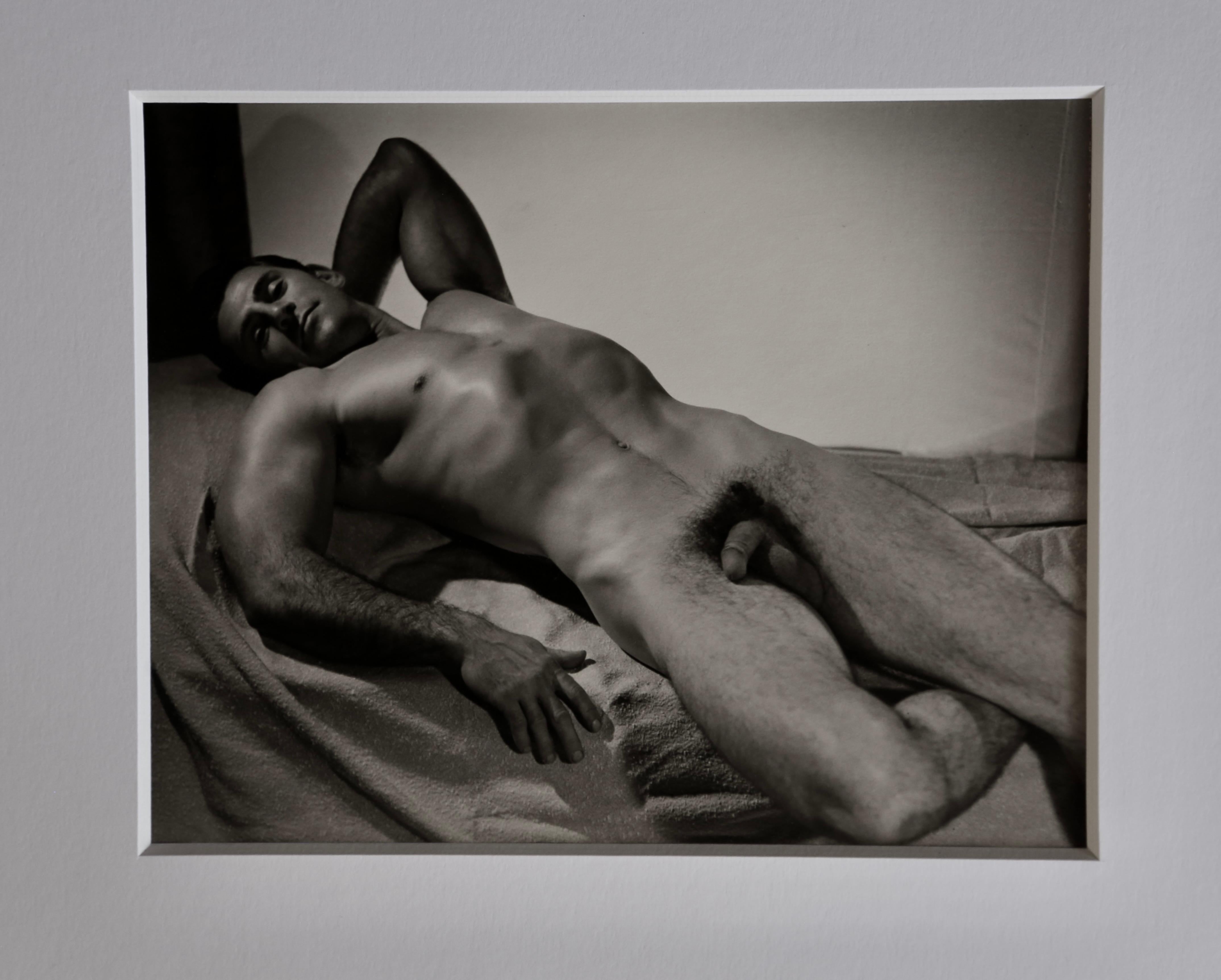 DOUGLAS JULEFF Vintage 1940s Photograph of 