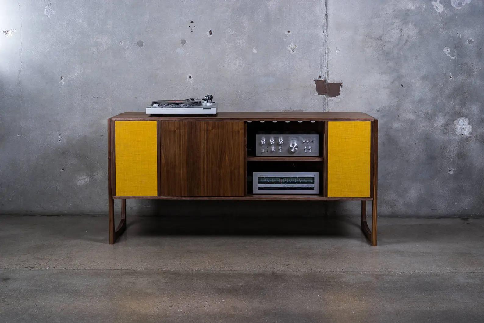 stereo sideboard