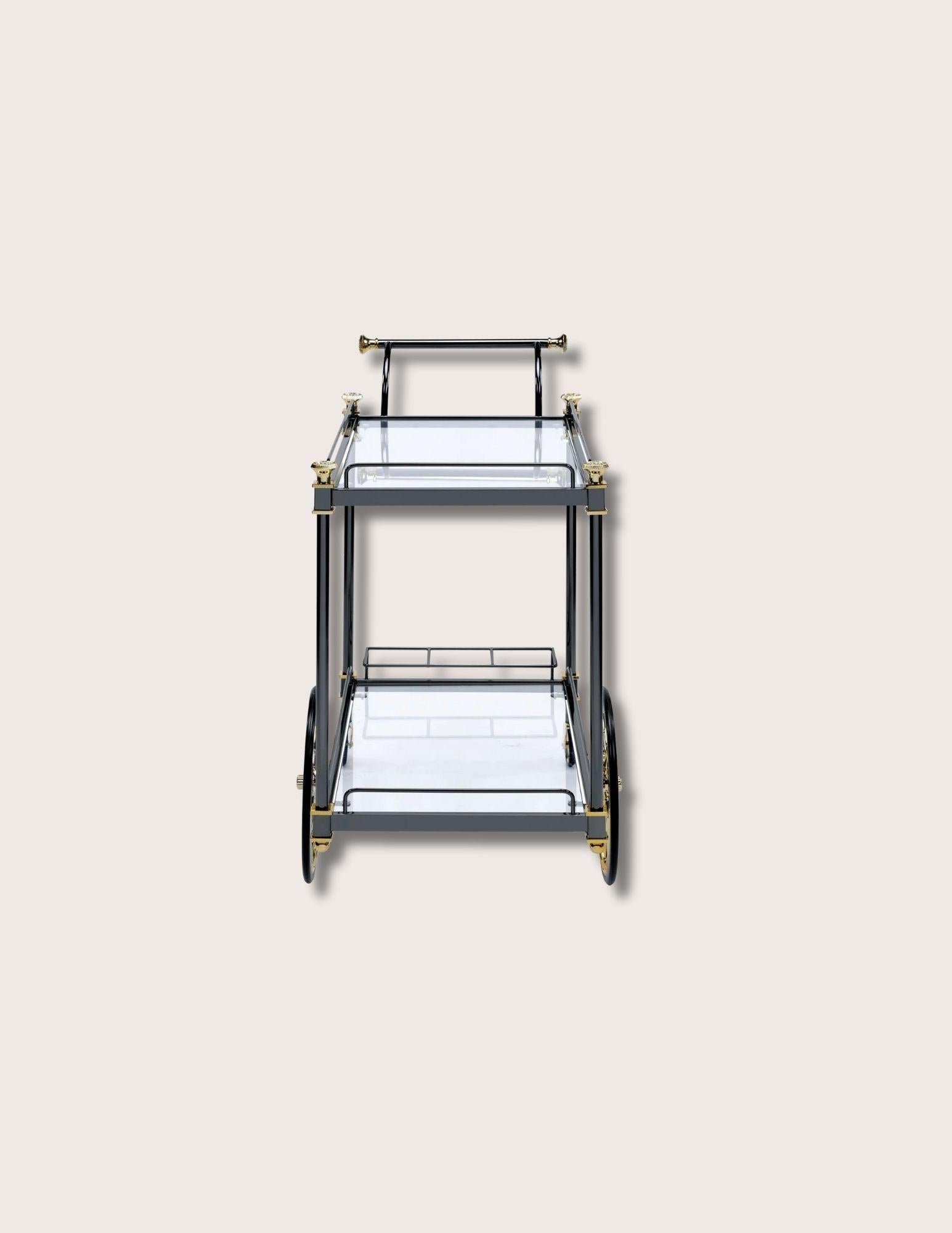 Américain Douglass Bar Cart en vente