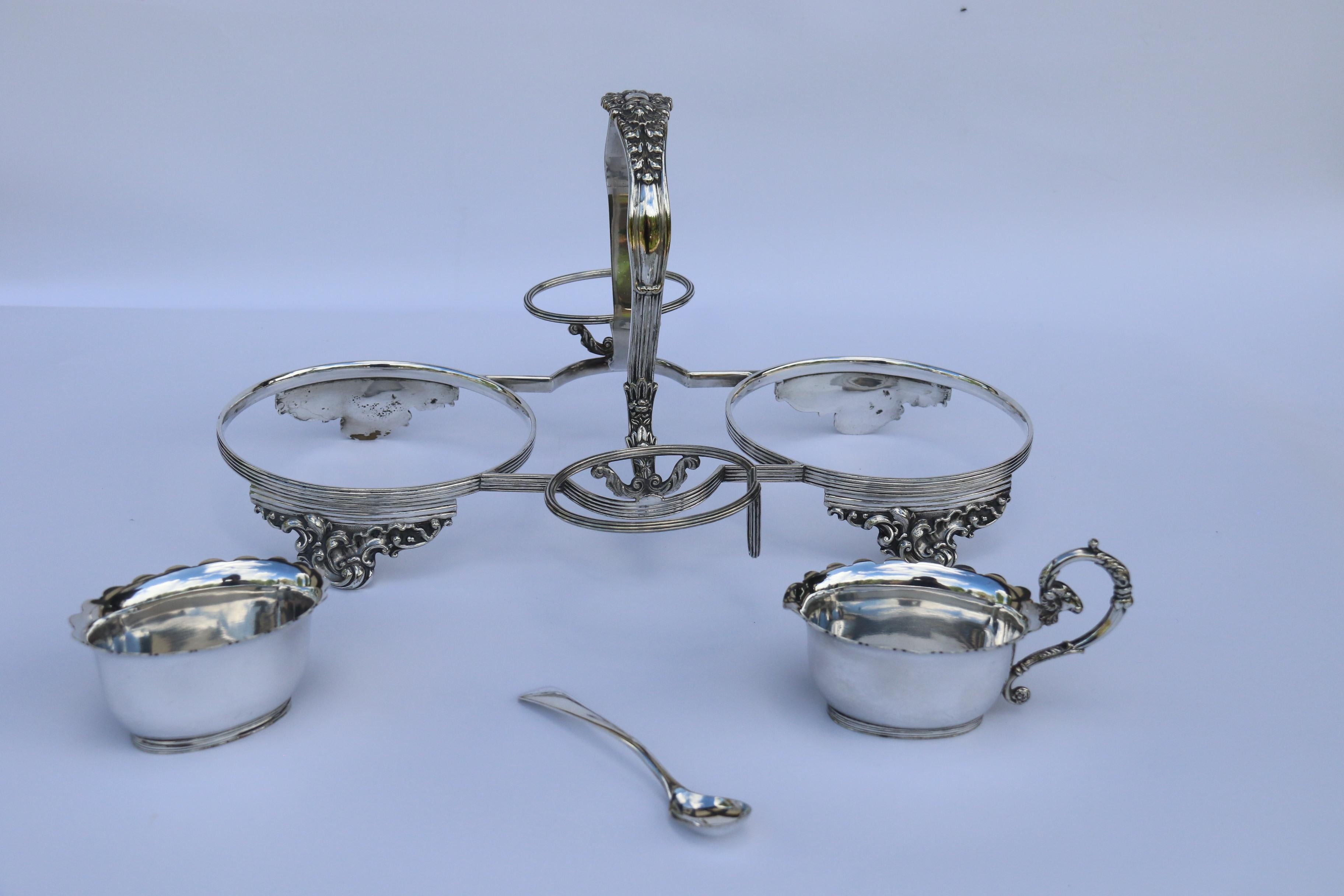 Doulton Burslem  and Walker and Hall strawberry dessert set for two people C1900 For Sale 9