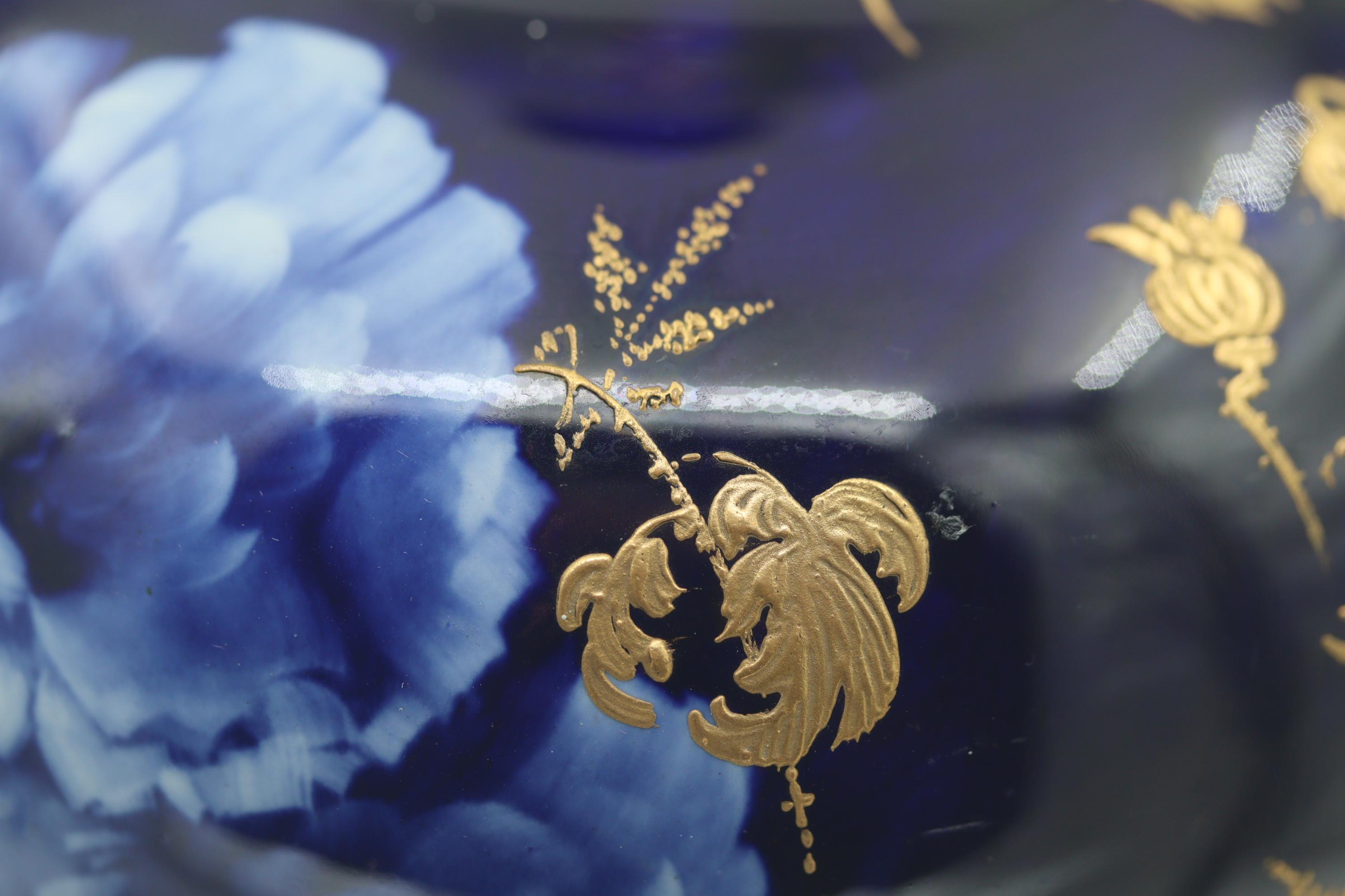 Doulton Burslem Corolian Ware vase In Good Condition For Sale In East Geelong, VIC