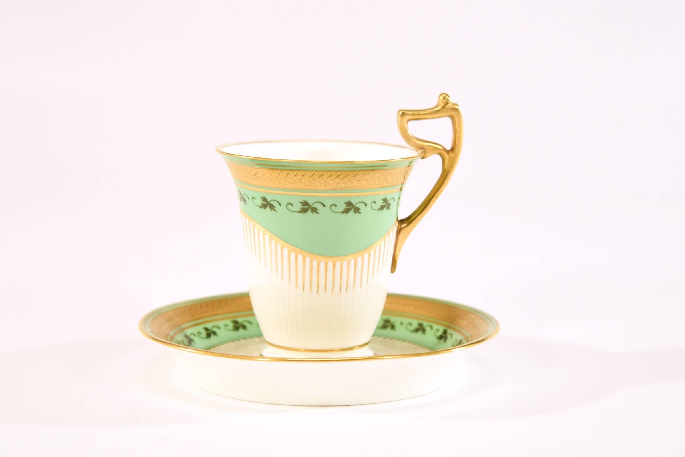Doulton Burslem Mint Green Hot Chocolate Set for 4 Gilt Gold & White Enamel In Excellent Condition For Sale In Great Barrington, MA