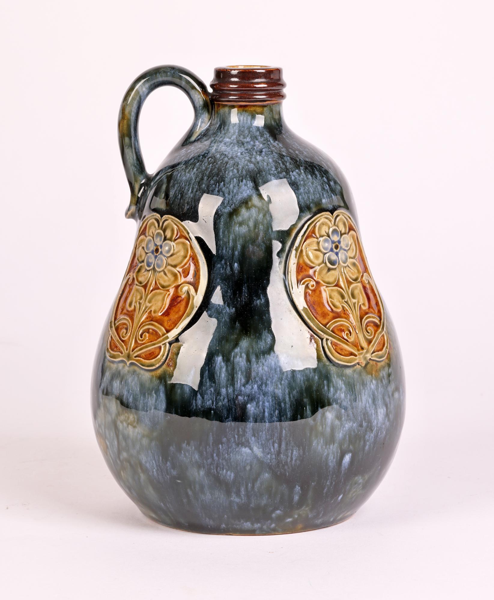 Doulton Lambeth Art Nouveau Art Pottery Handled Gourd Shaped Flask In Good Condition In Bishop's Stortford, Hertfordshire