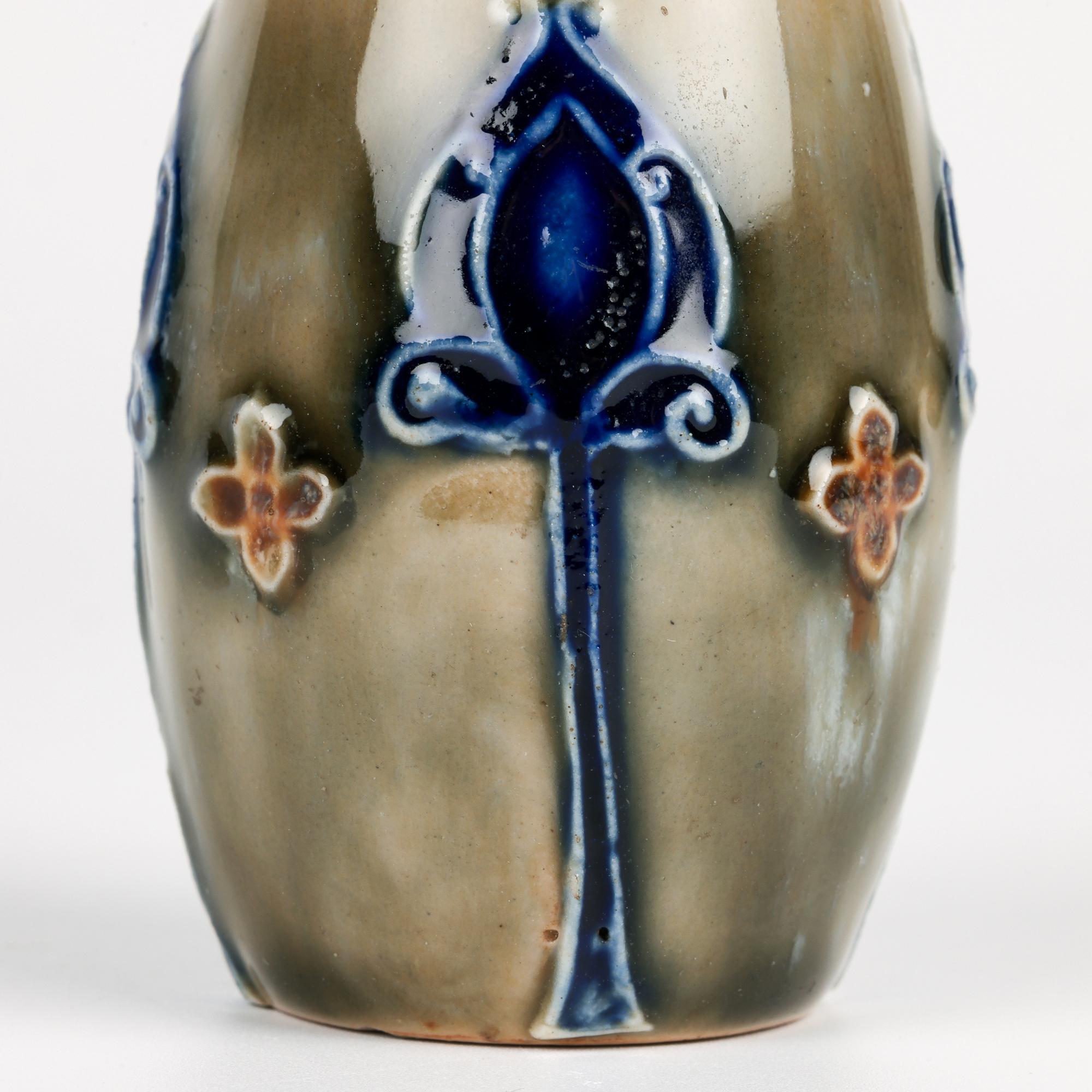 Pepperette Art Nouveau de Doulton Lambeth par Lily Partington en vente 1