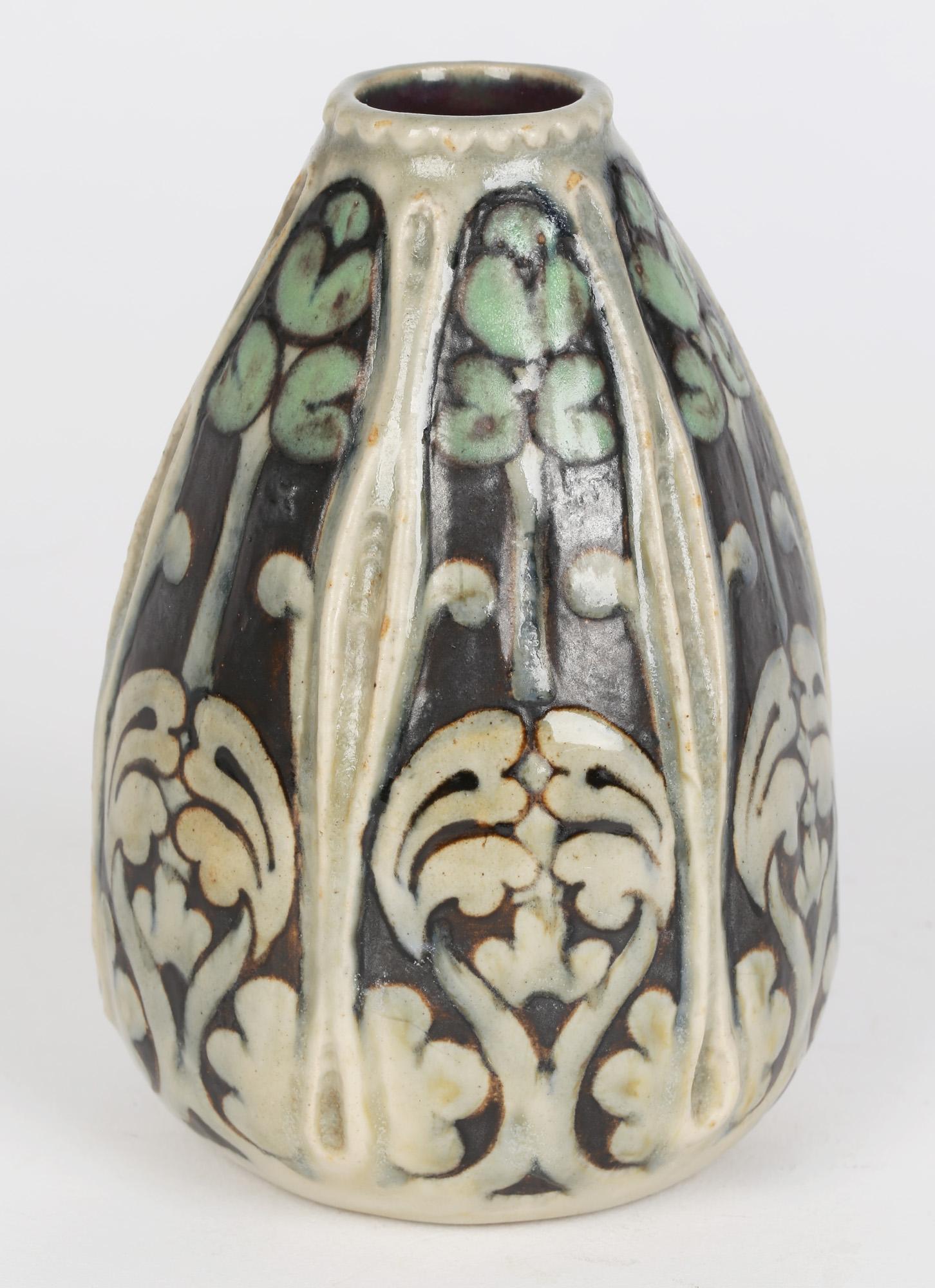 Doulton Lambeth Art Nouveau Stylized Foliage Pottery Vase by Francis Pope In Good Condition In Bishop's Stortford, Hertfordshire