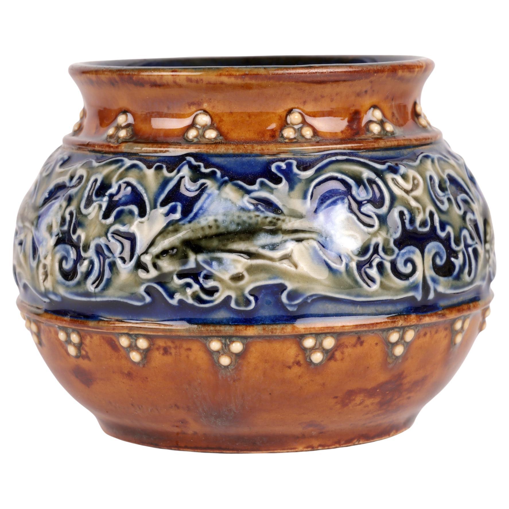 Doulton Lambeth Kunsttöpferei Vase mit Fisch von Maud Bowden 