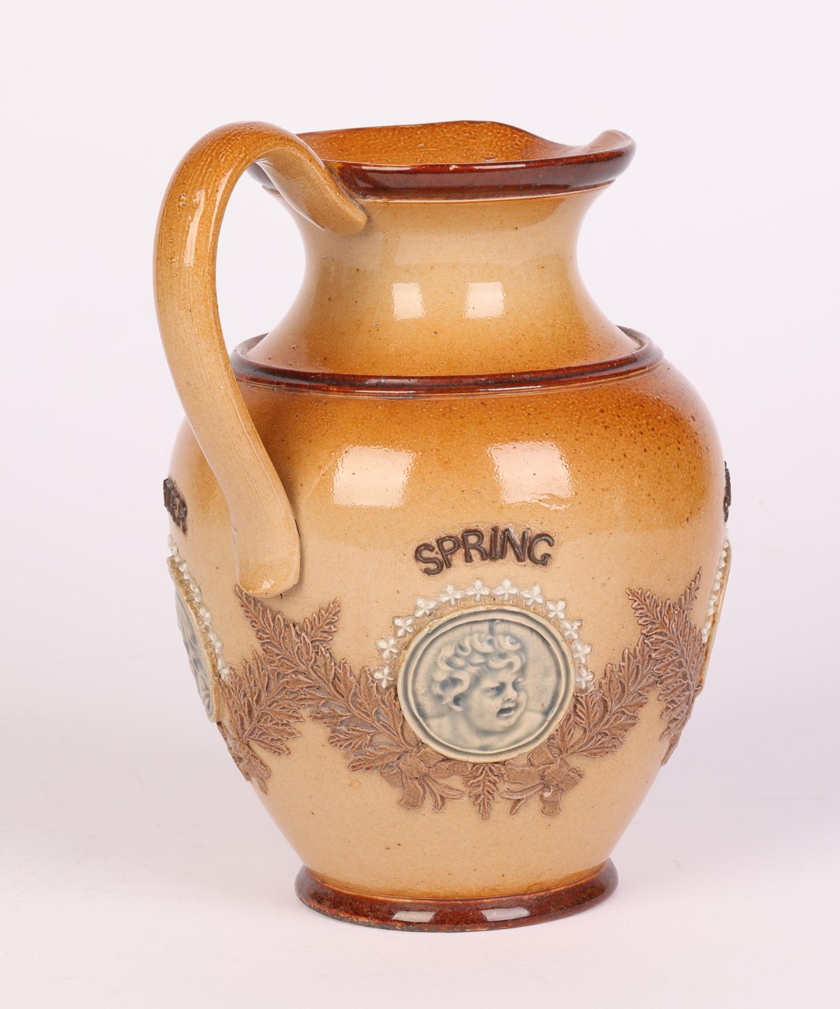 Caraffa a medaglione Doulton Lambeth Four Seasons di Clara Baker 1884 in vendita 8