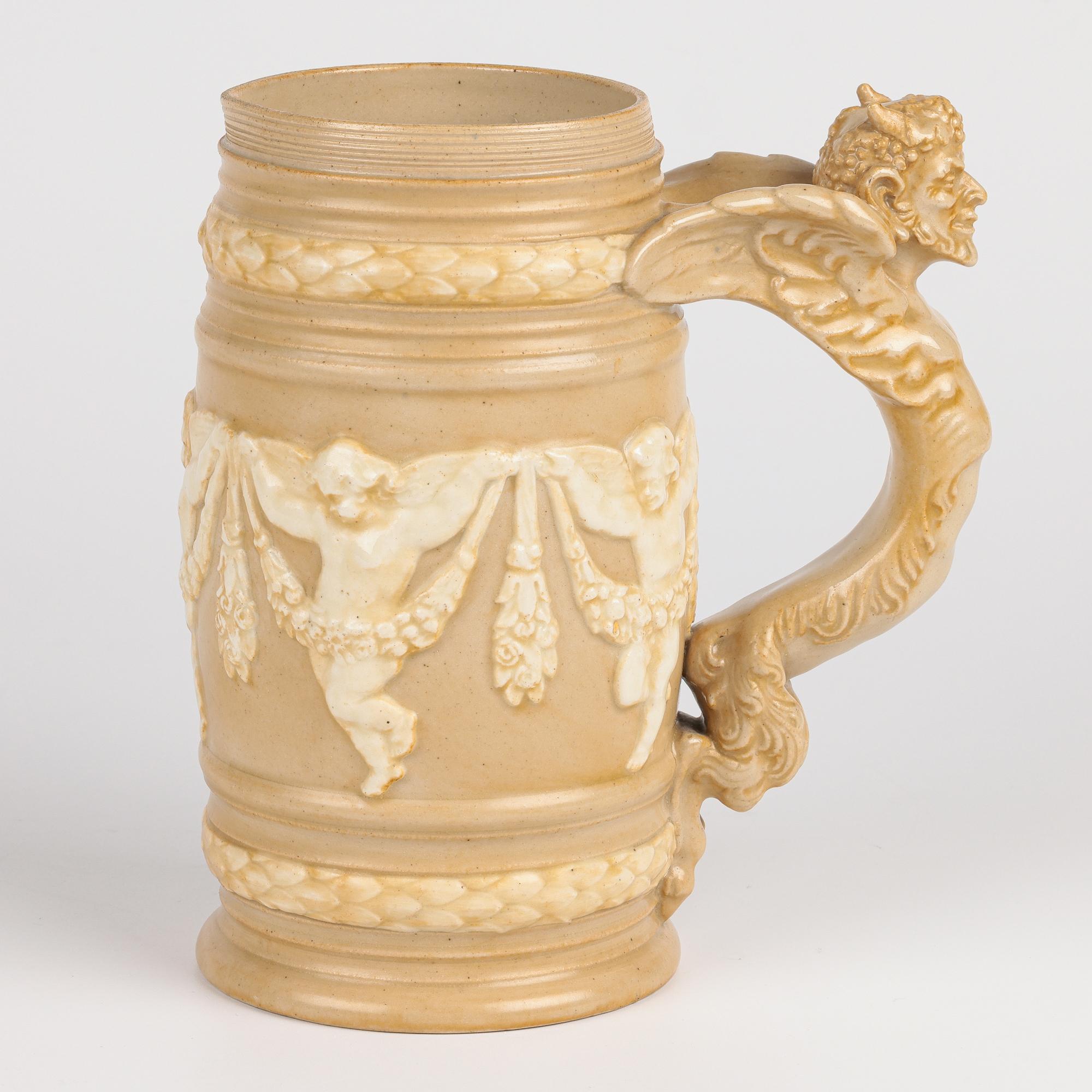 Jarra de gres con asa de sátiro alado Doulton Lambeth en venta 5