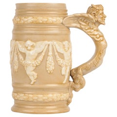 Doulton Lambeth Geflügelter Satyr Henkelkrug aus Steingut